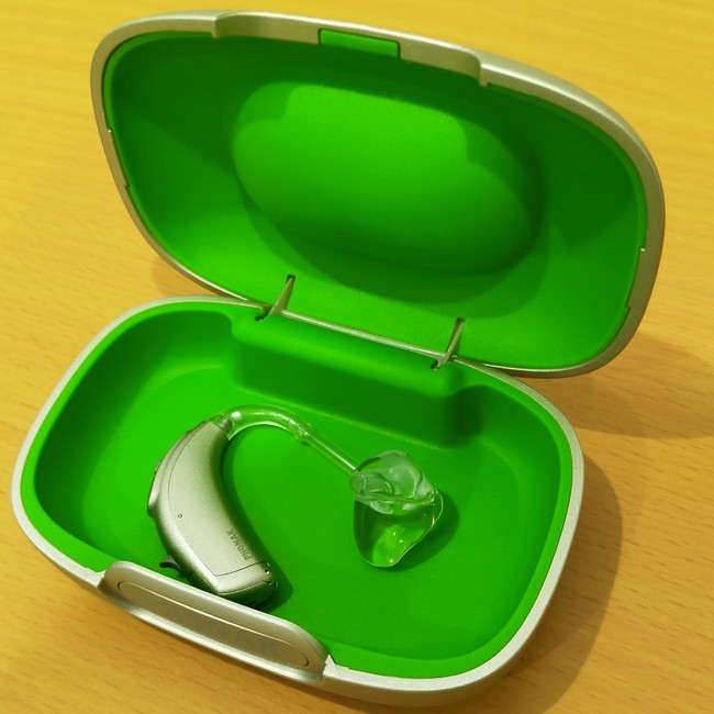 公的補助制度によって購入費の助成が受けられる補聴器