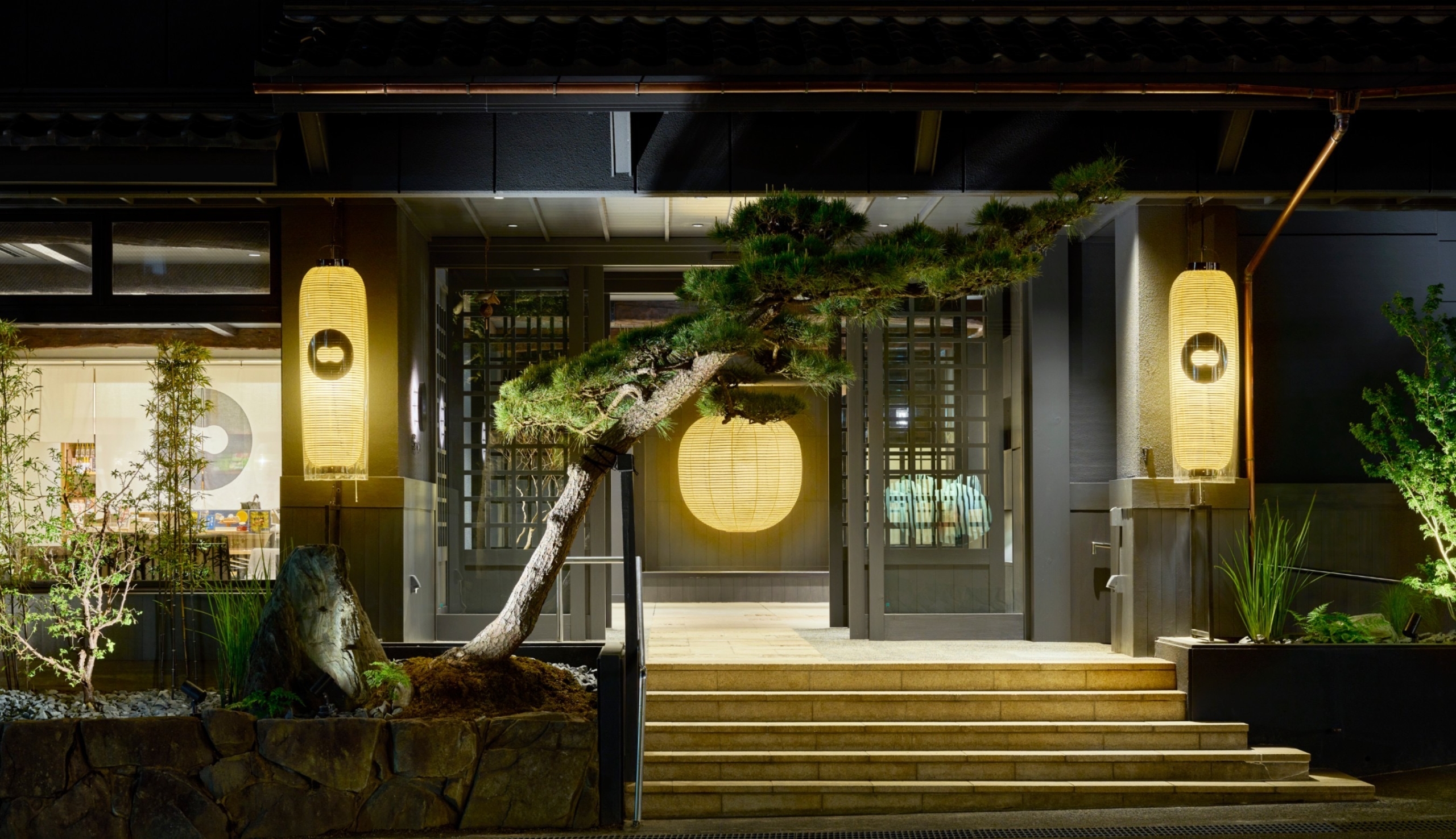 兵庫県湯村温泉に“快眠”をテーマにした
旅館『御宿コトブキ』を開業！