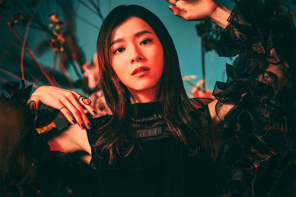 【LAURA MERCIER ベスコス獲得記念】魅力を徹底解明！クッションファンデーションの魅力を語るインスタライブに美容家・瀬戸麻実さんが登場！