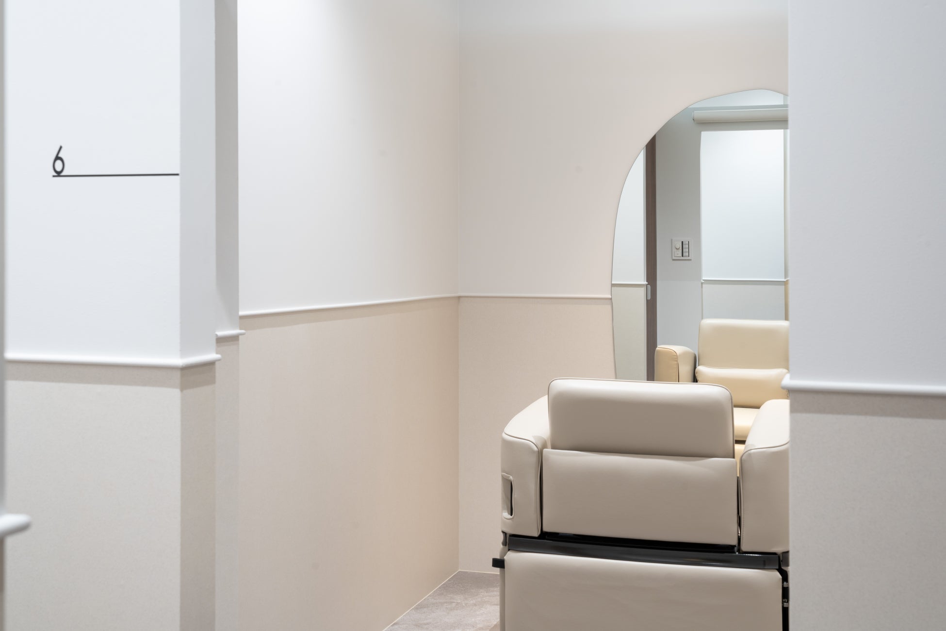 【お客様とあなただけのプレミアム空間】個室内を自由に装飾できる、個室占有型シェアサロン「SALOWIN Suite」提供開始