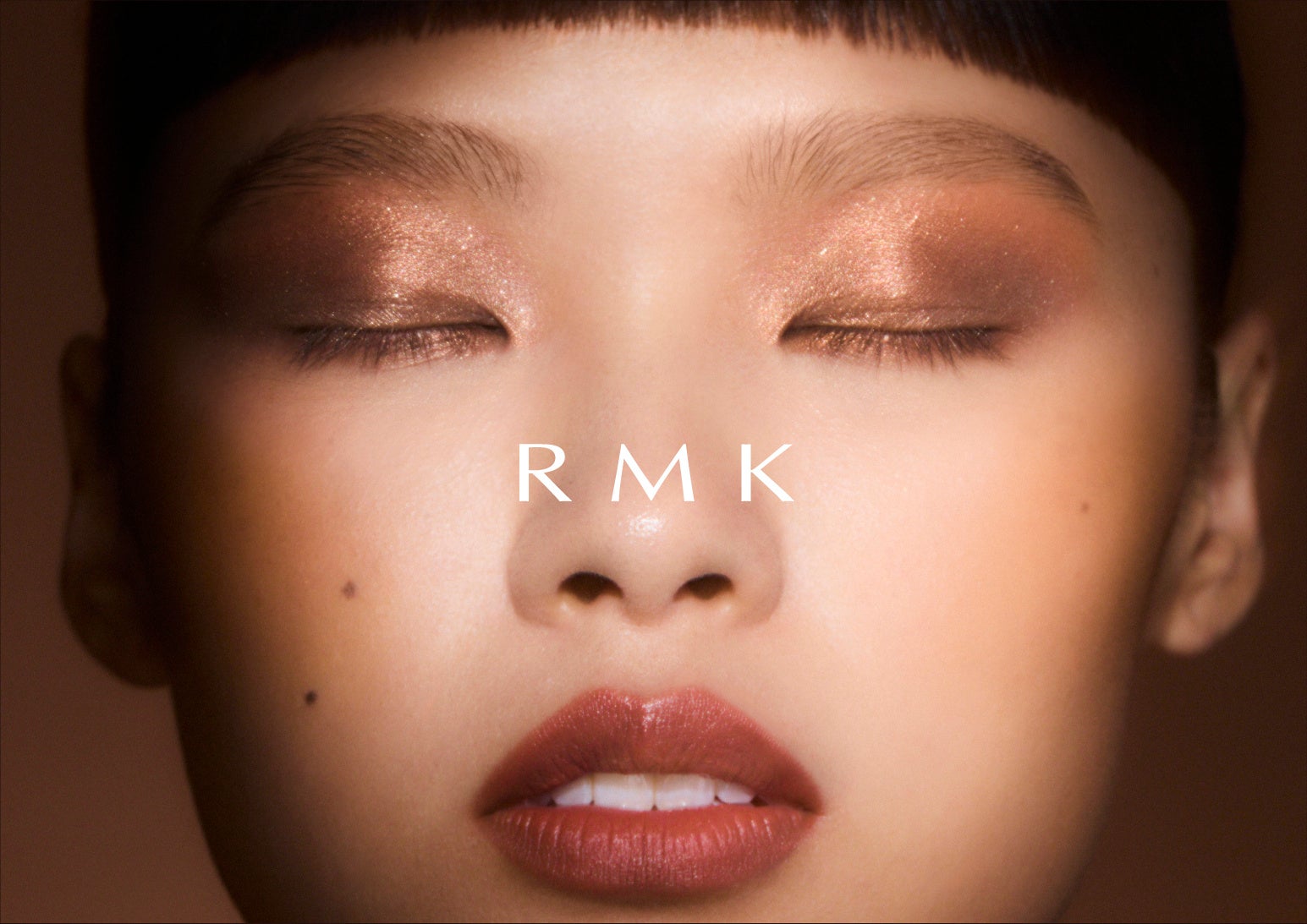 RMKから、フォールコレクションが発売。人気アイシャドウパレットの新色や、骨格際立たせ小顔印象をかなえるフェイスパレットが登場！