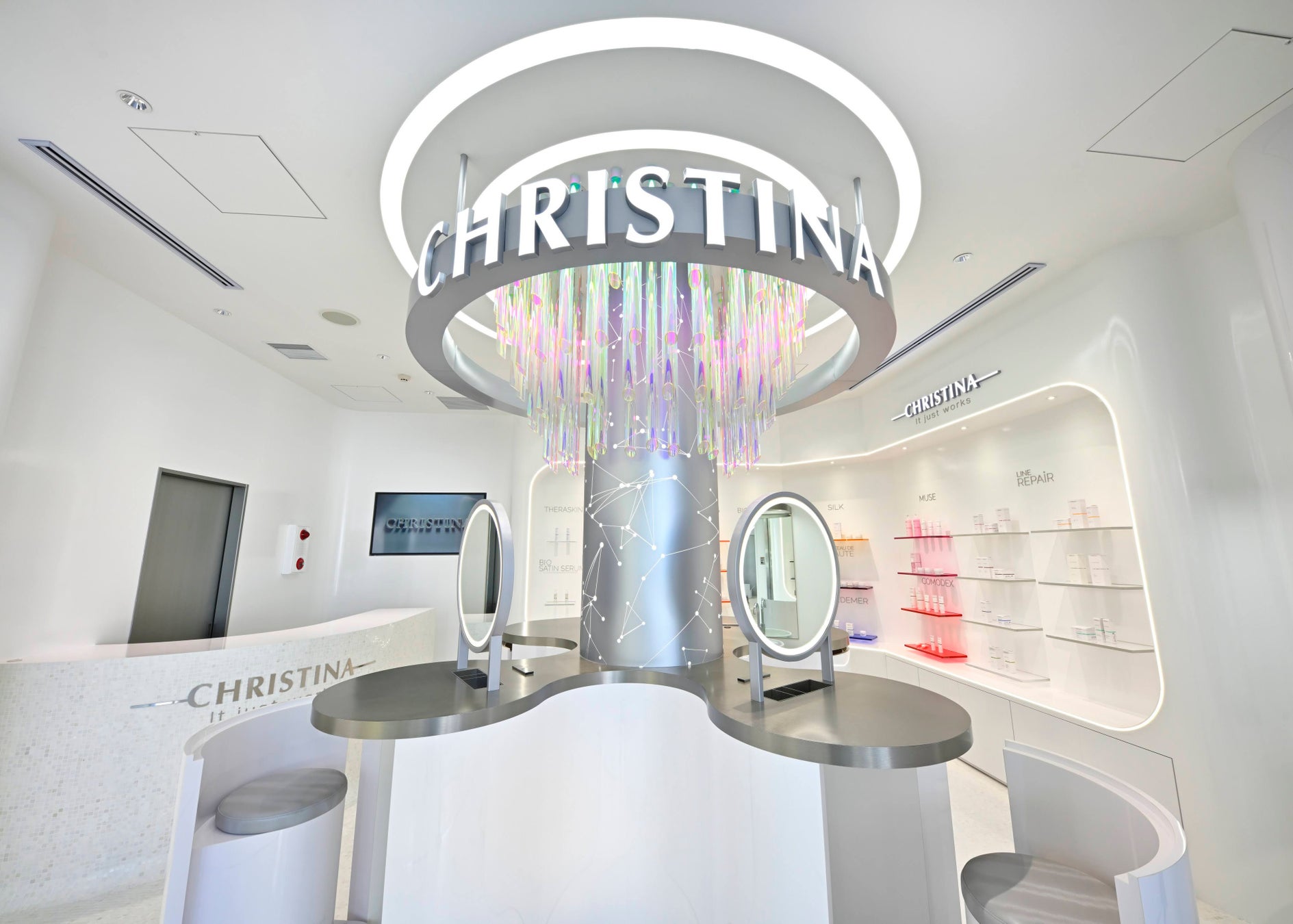 イスラエル発のサロン専売スキンケアブランドCHRISTINAの直営店「クリスティーナストア (外苑前)」２周年記念イベント開催