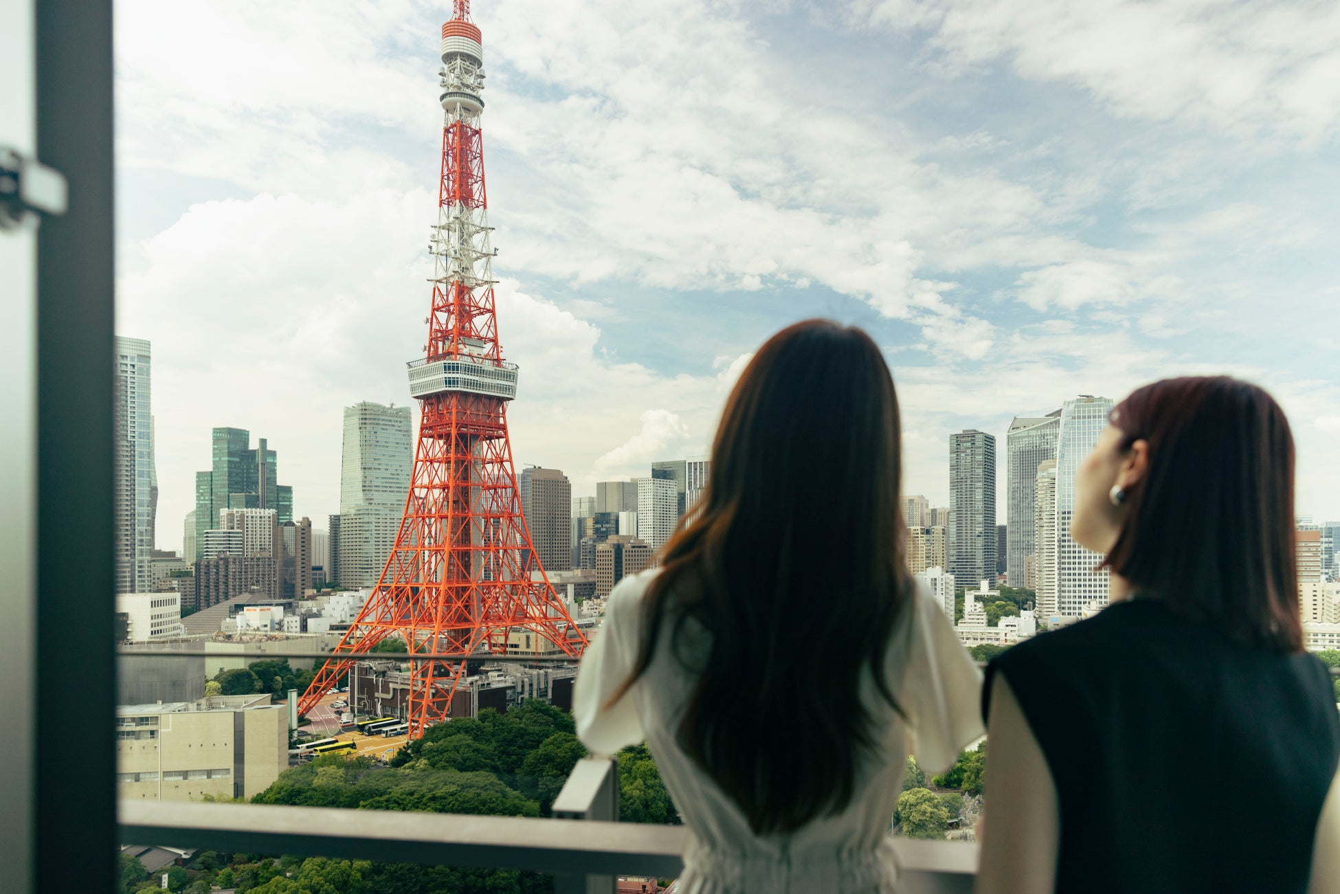 “TOKYOの特等席”でジュリークとコラボレーションした夜ヨガ体験など夜の芝公園の魅力を体感できる1日限定イベント開催【ザ・プリンス パークタワー東京】