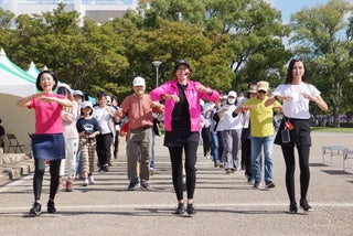 健脚診断×さんぽで、健康的な歩き方を実践しよう!市民の健康寿命をのばすヘルスケアワークショップ　吹田クロス ワークショップVol.2「健都ウォーキングワークショップ」を開催