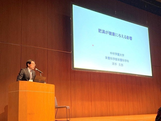 心身ともに豊かに歳を重ねるためのイベント「ウェルエイジングフェア in 九州 2025」にて健康に関するセミナーを実施