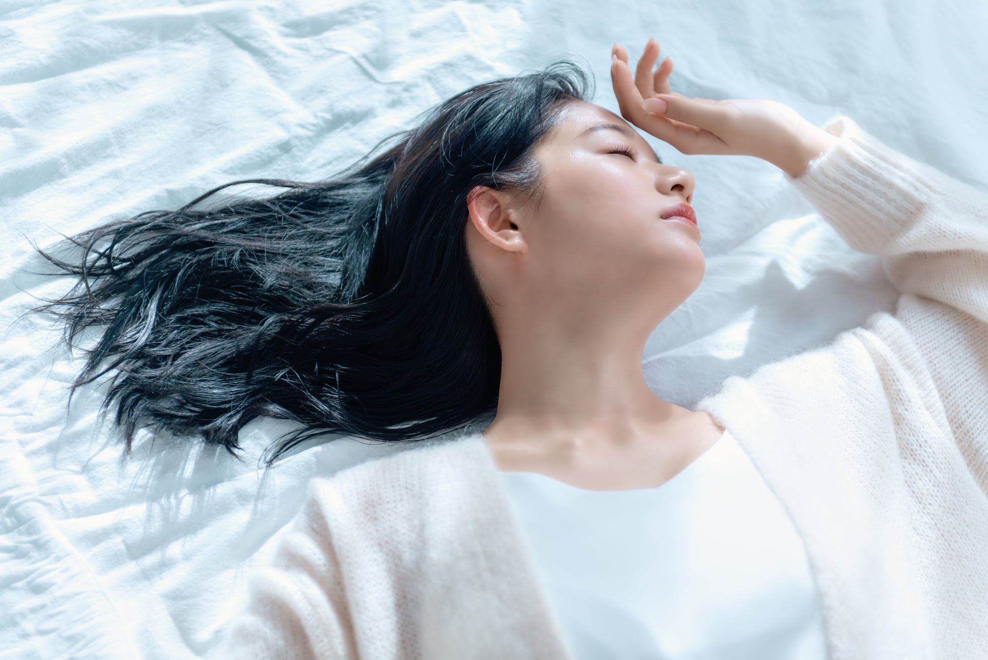 【独自調査】梅雨の髪悩み1位は「うねり」coconeが提案する梅雨ヘア対策とは？