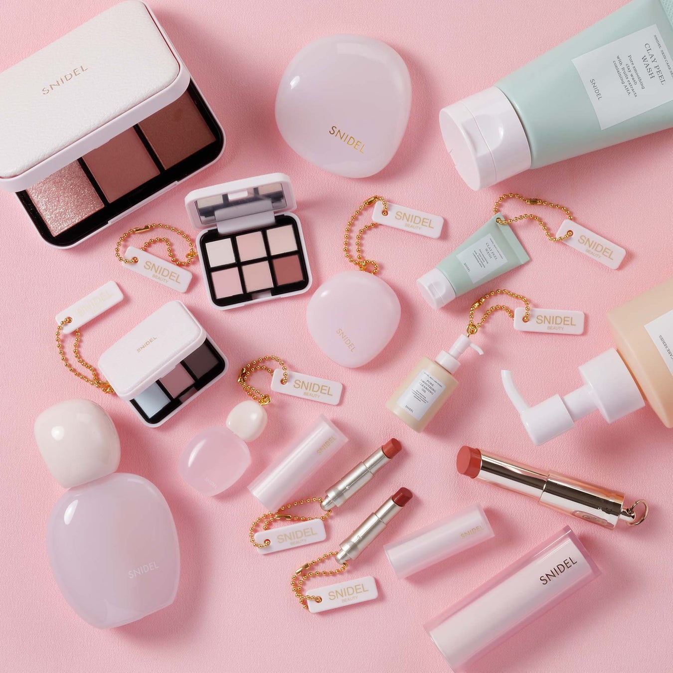 ＜SNIDEL BEAUTY＞人気アイテムがミニチュアチャームになって「ガシャポン(R)」に登場！『SNIDEL( スナイデル) ミニチュアコレクション』