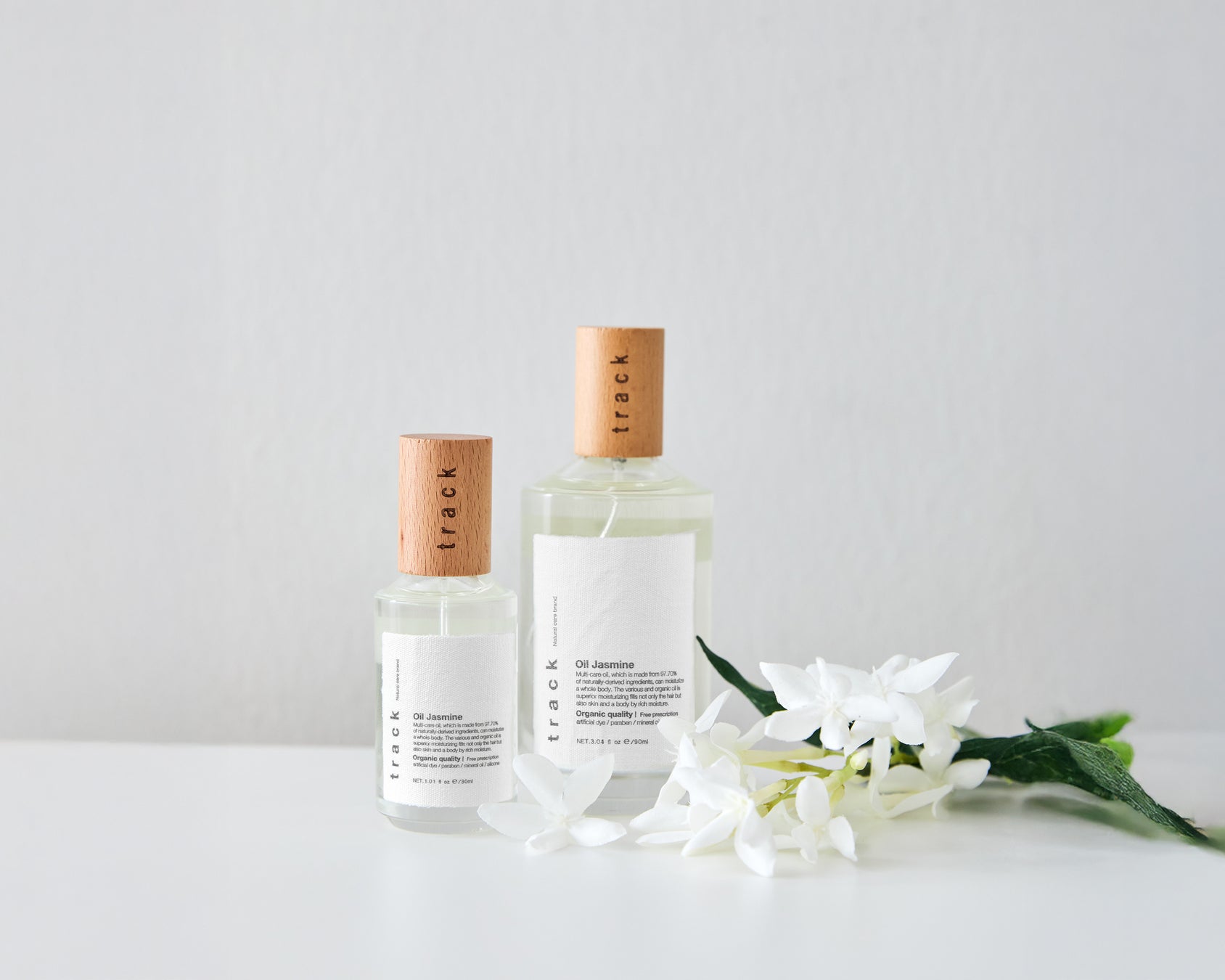 【NEW RELEASE】ふわっと香り、さらりと整う。trackより新オイル「track Oil Jasmine」が新登場！