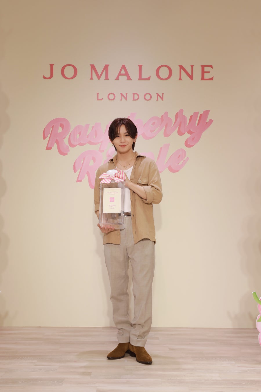 山田涼介さんがジョー マローン ロンドンのフレンズに！懐かしさと遊び心が詰まった会場で思い出す、山田さんの“甘酸っぱい夏の記憶”とは⁉︎