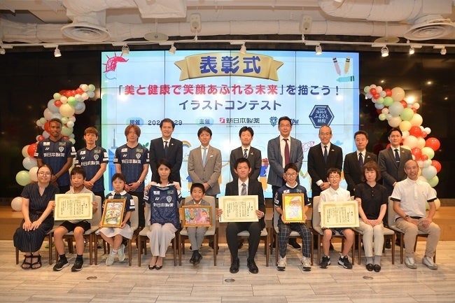 全国の子どもたちが描いた福岡の未来が集結！福岡市ふるさと納税コラボ イラストコンテスト表彰式を開催