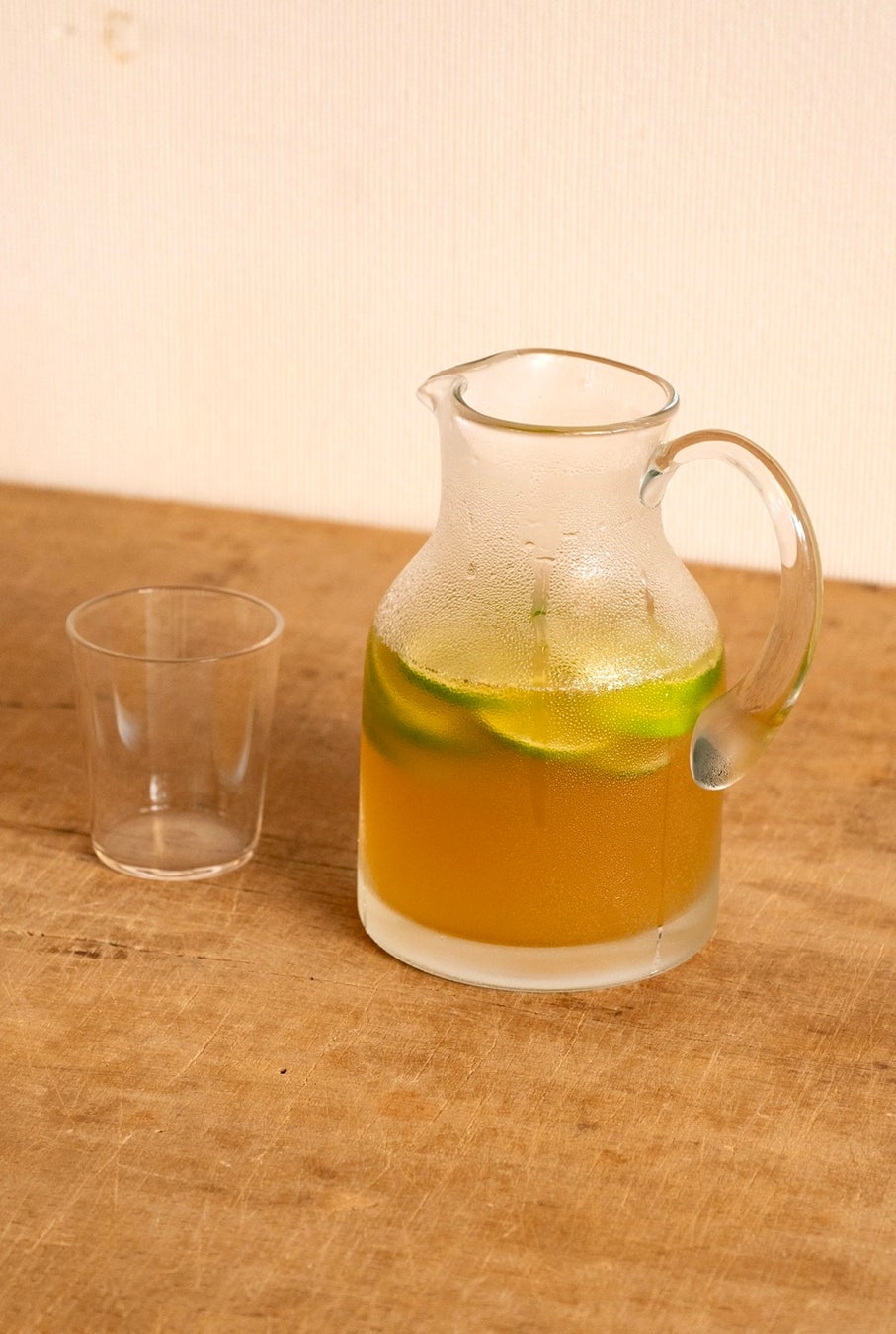 【熱中症ケア】“はちみつのプロ”直伝！手作りイオン飲料「はちみつ水」で最強の熱中症予防