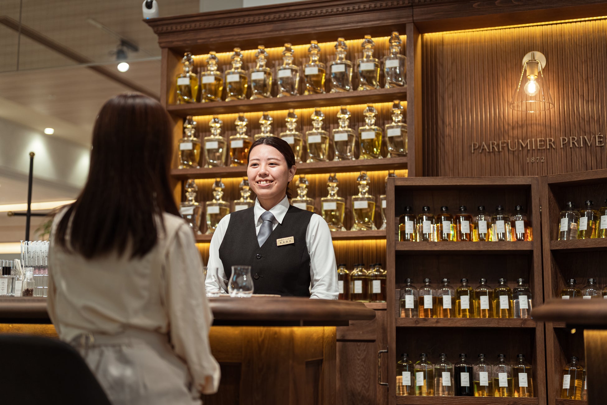 記憶に残る香りを、再び。PARFUMIER PRIVÉで「リフィルサービス」を開始