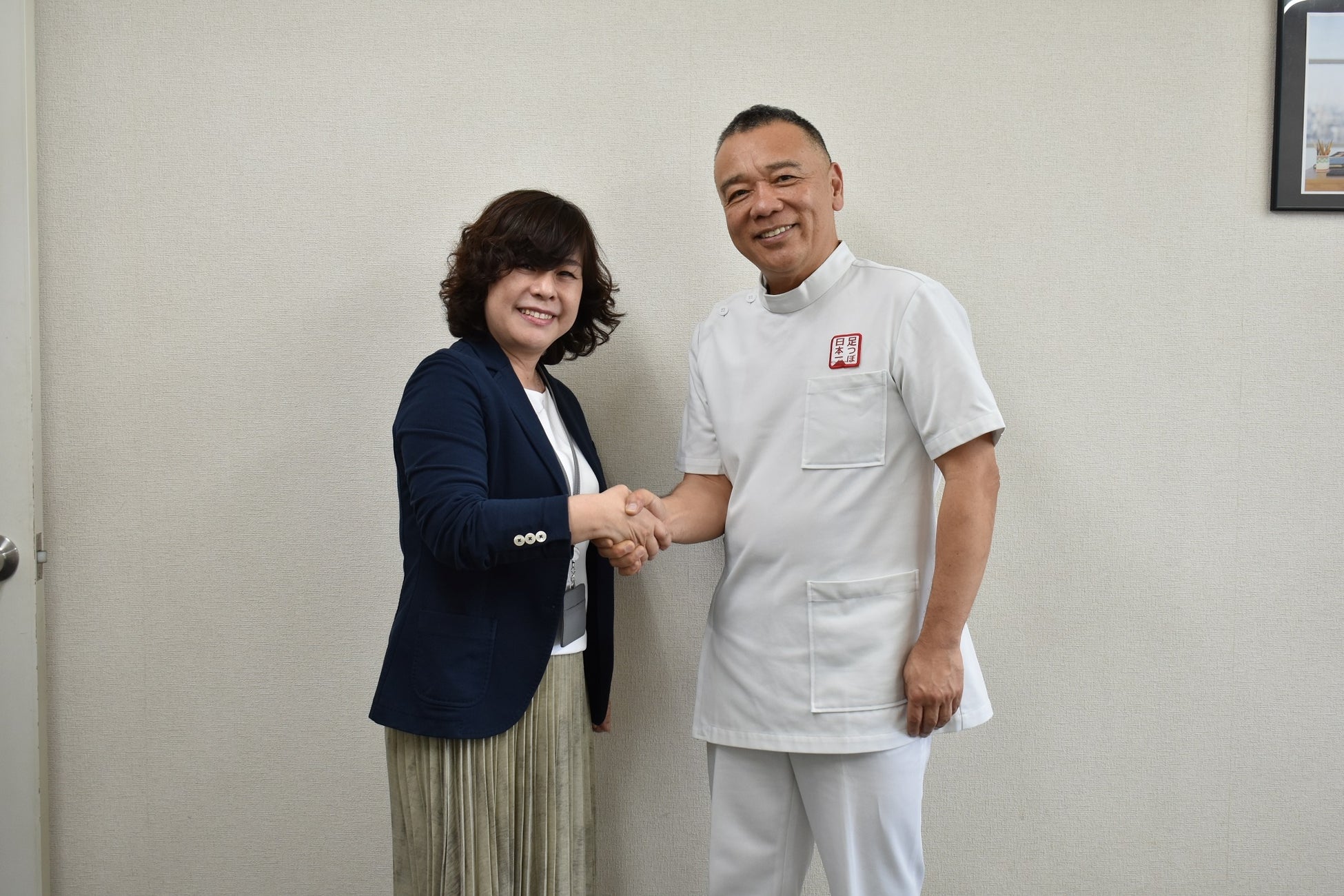 足つぼ日本一の與那嶺氏（よなみね）監修のもと健康機器ブランド「relaQuest（リラクエスト）」をローンチ　足と姿勢から健康で心身ともにリラックスできるコトを提供します。