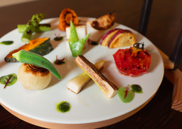 銀座「つるとかめ」完全予約制ランチ【季節野菜の贅沢アフタヌーンティー会席】をスタート