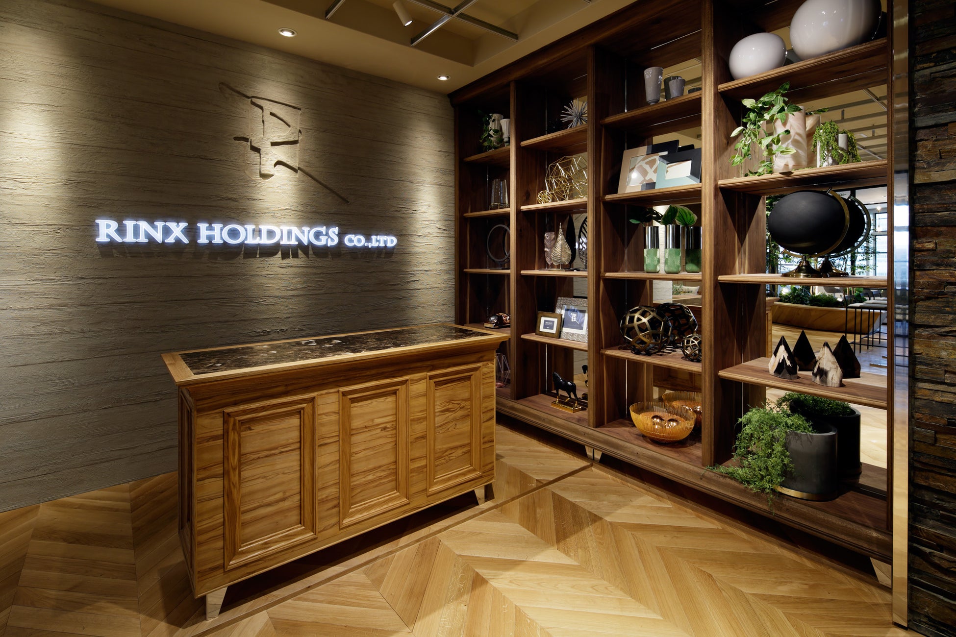メンズ脱毛・ヒゲ脱毛専門店RINX（リンクス）、10月1日より全国全店舗で料金改定を実施　“利用者の通いやすさ”を追求し、脱毛プラン回数を短縮