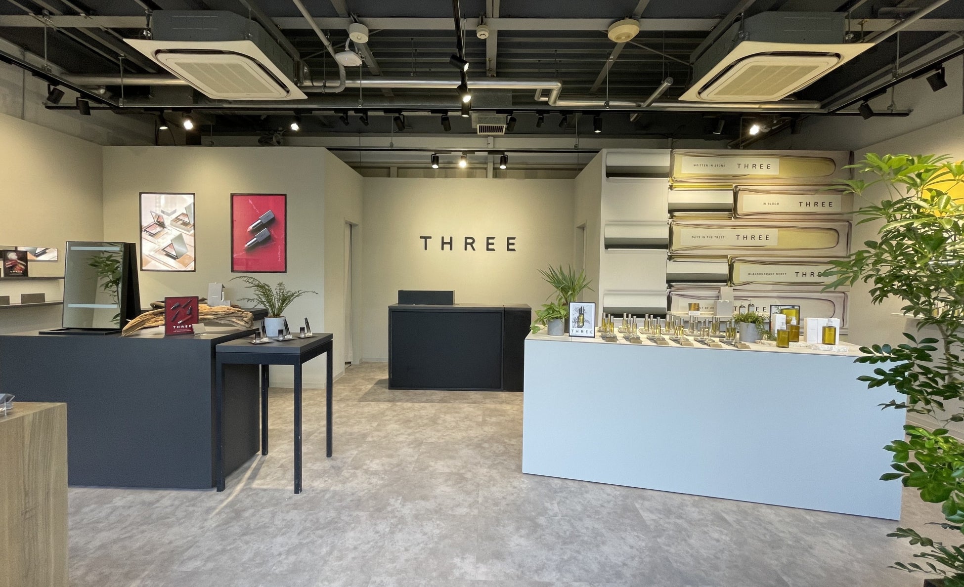「THREE」初の常設アウトレット店、御殿場プレミアム・アウトレットにオープン