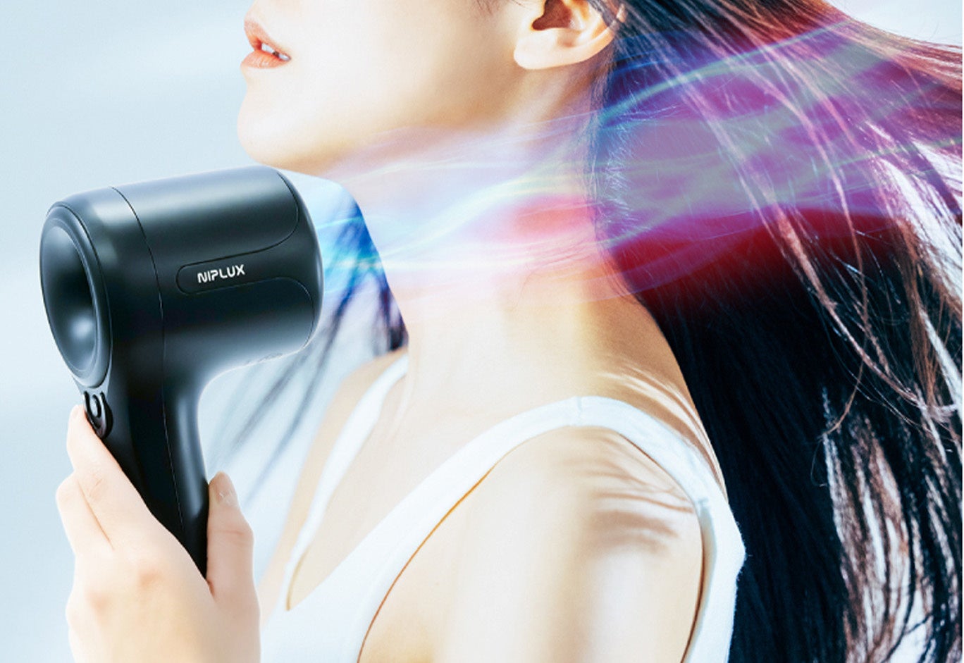 NIPLUX 初のヘアケアドライヤー「Hair Dryer」情報初公開 ― 温冷×速乾で、髪を守りながら乾かす新習慣（2025年10月30日発売）