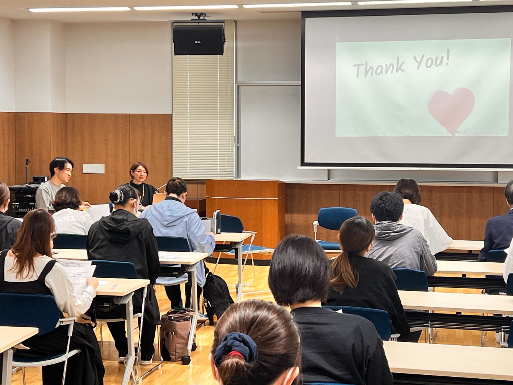 ヴェルサーチェから2025年 フレグランス コフレ登場