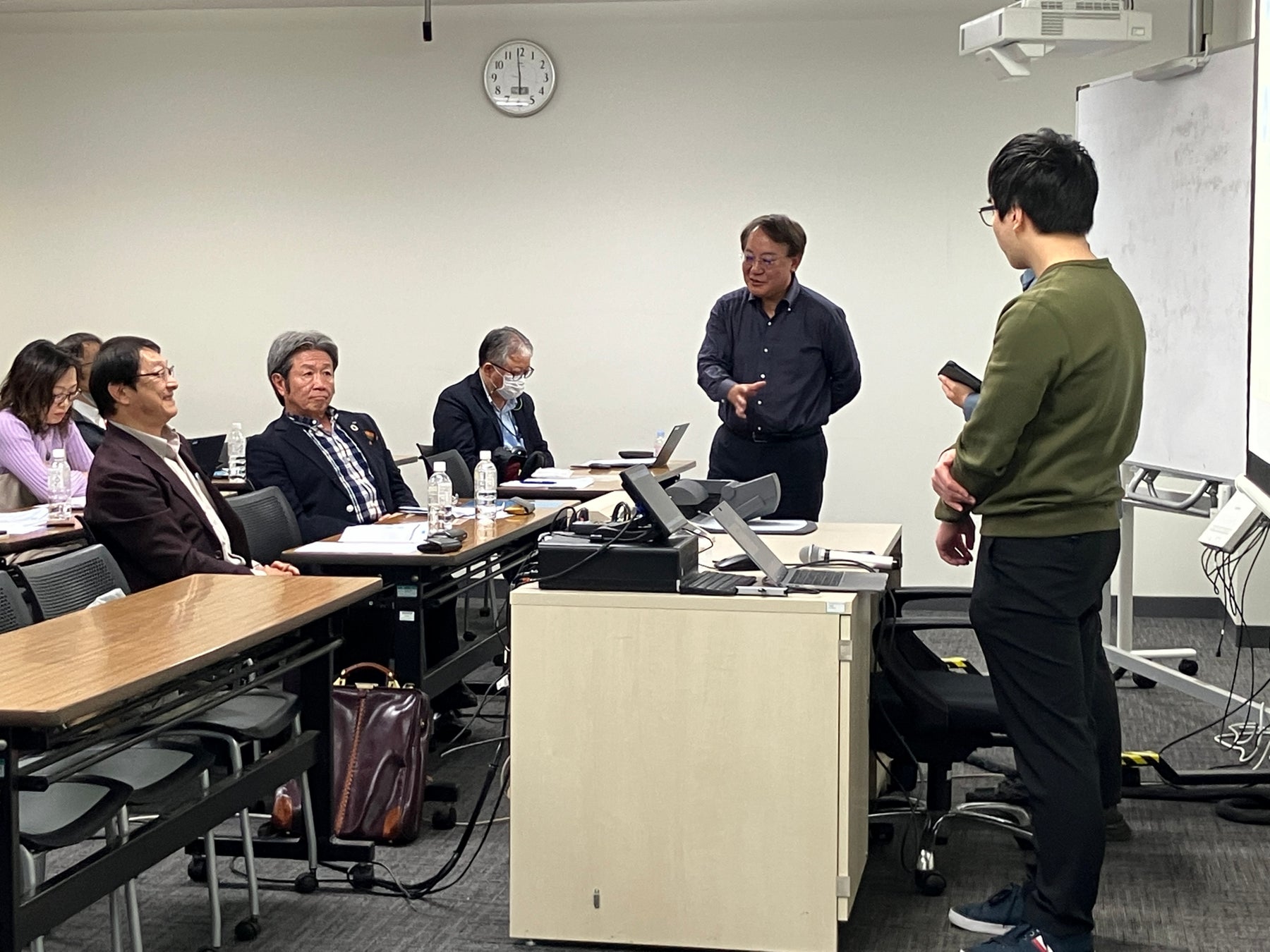 日本ゼトック　青山学院大学大学院の講義において学生と新規事業に関するディスカッションを実施