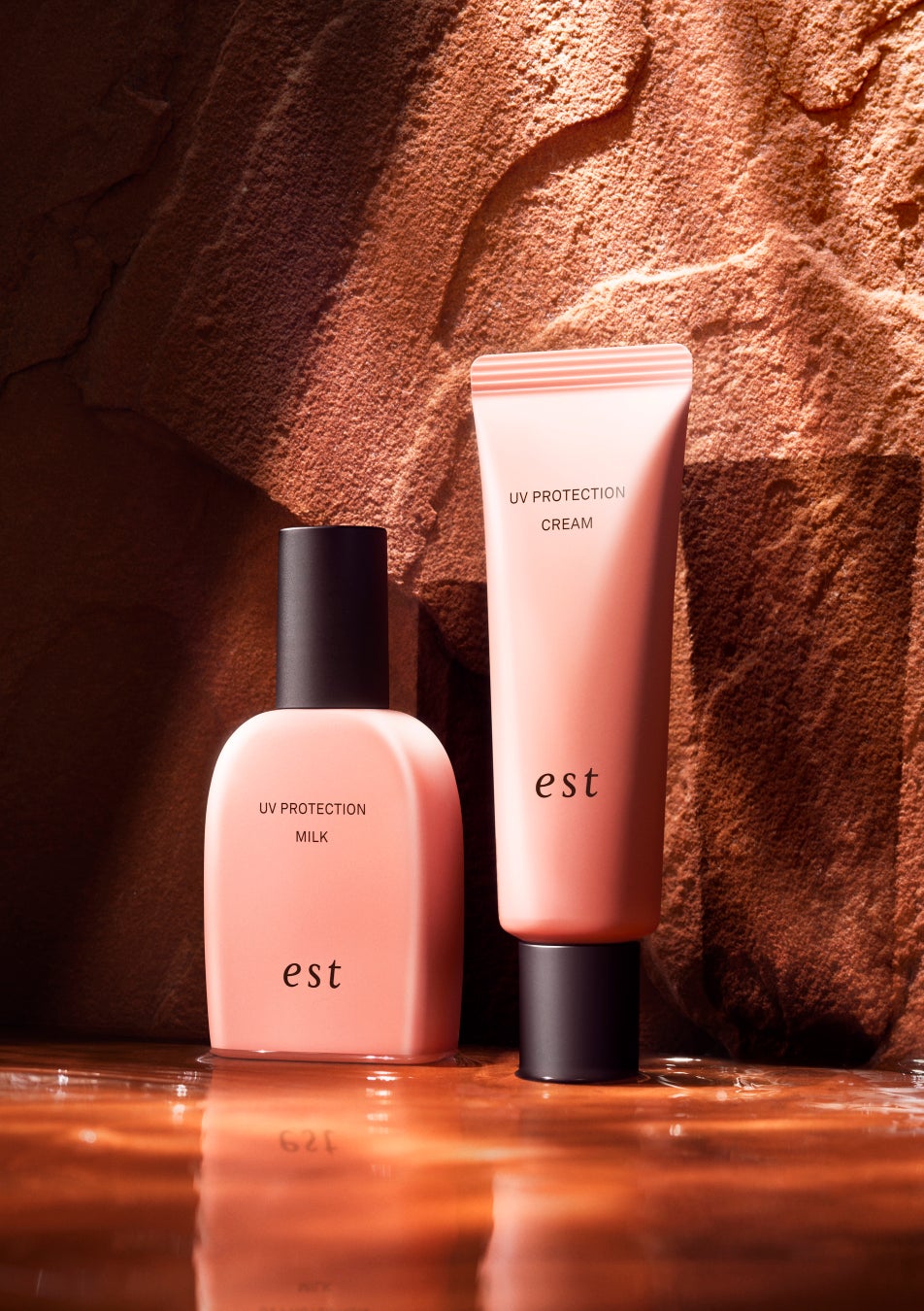 「est」から、砂漠の乾きに挑むUVが誕生。紫外線による乾燥時の角層収縮に着目した「エスト UVプロテクション」2026年2月6日（金）発売