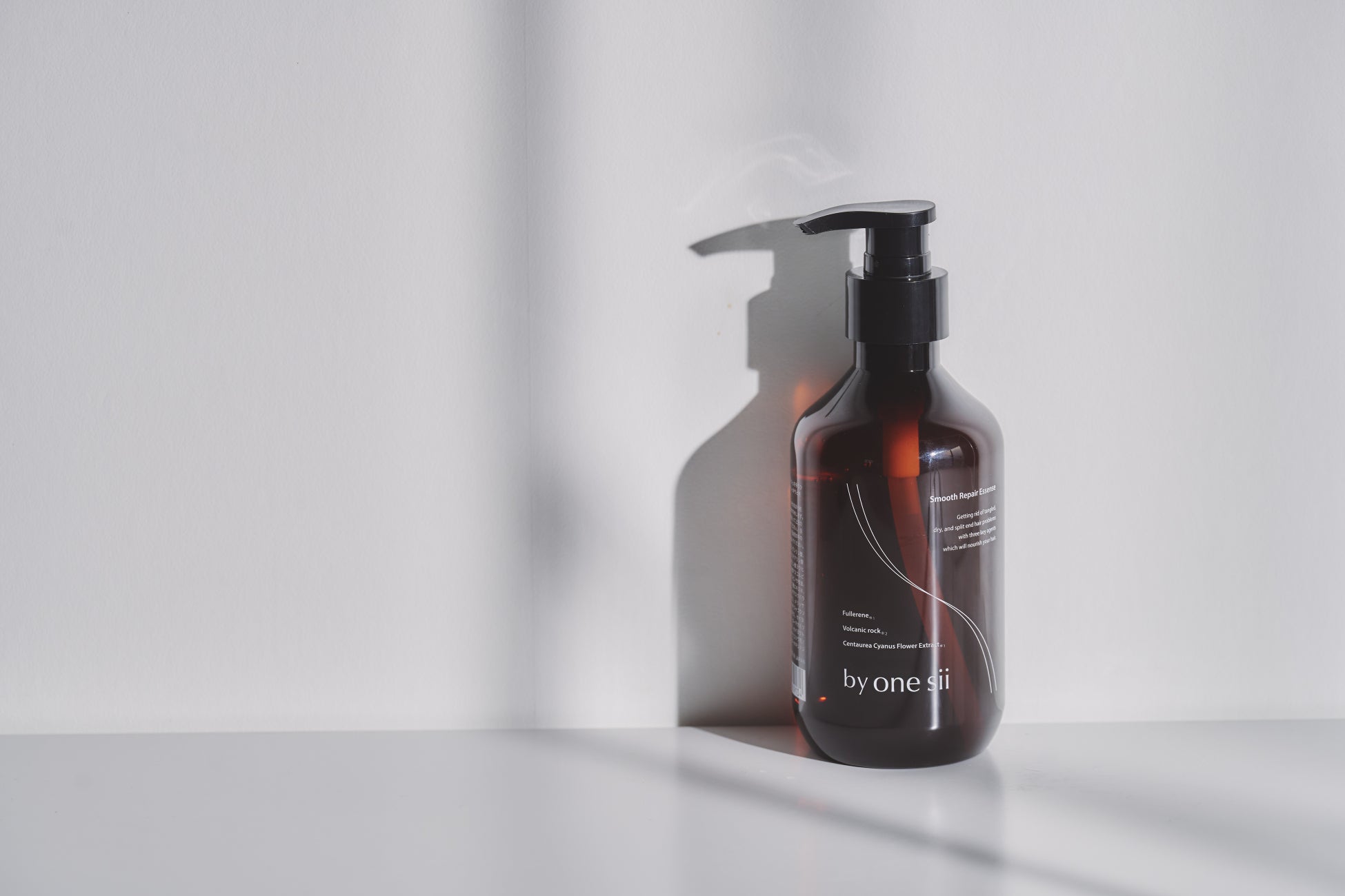 「シャンプーに混ぜて使う」と話題の美容液「by one sii」、楽天ベストコスメ2025上半期2位を受賞