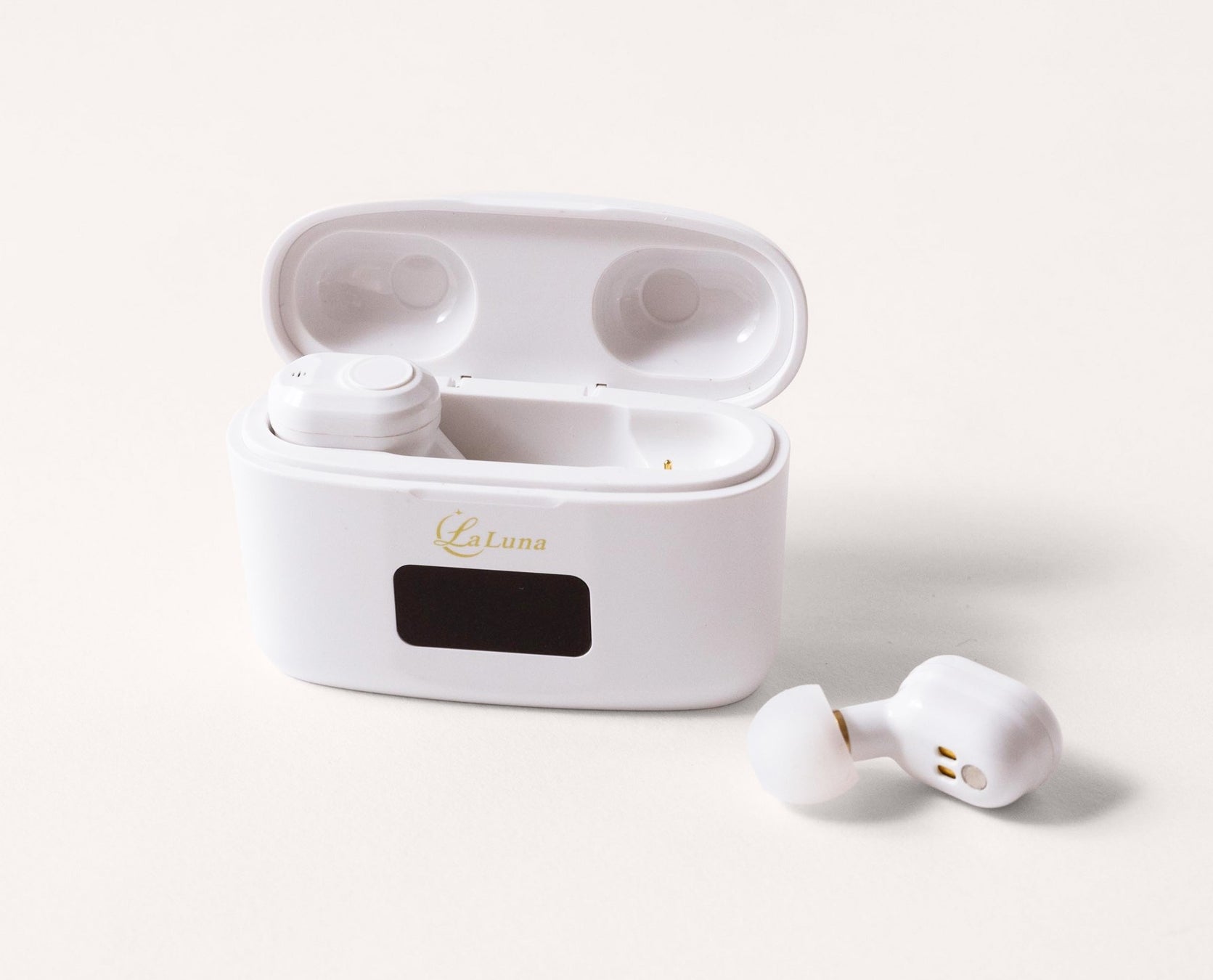 【おやすみ前の新習慣】耳からとろける、休息体験。​補聴器メーカーとの共同開発でコンパクト＆フィットを実現した​「La Luna(ラルーナ)　イヤーヒーター」マクアケにて先行発売中！​