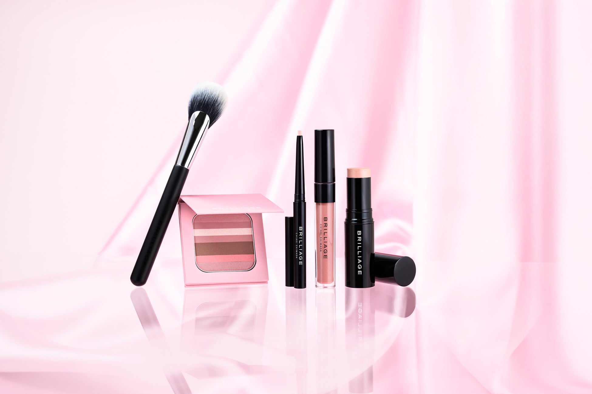 光、影、ツヤ… すべてにさりげなく“ピンク” を纏う…ブリリアージュのコフレコレクションが新発売！