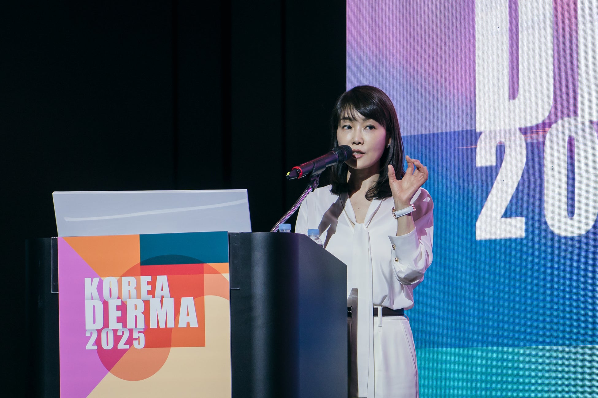 韓国・ソウルにて開催 【KOREADERMA 2025】 麻布ビューティクリニックより 加藤聖子医師が登壇