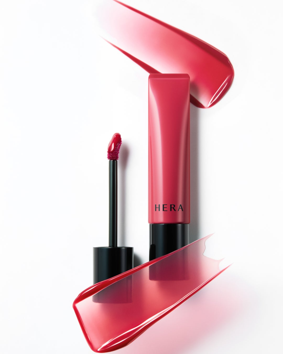 【HERA】鮮やかな彩りが息づく、セラム級の密艶『センシュアル ティンティッドシャイン リップセラム』全6色が新登場