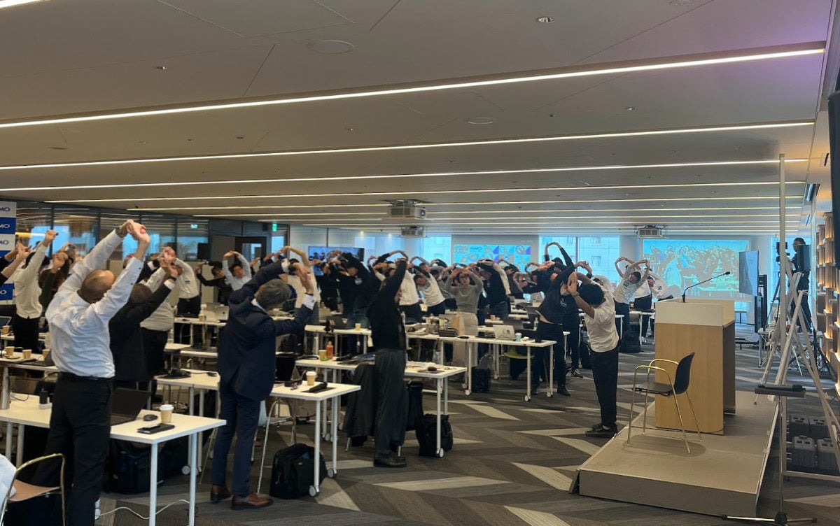 GMOインターネットグループ「GMO Summit」に登壇！参加者約120名に理学療法士によるストレッチを提供！戦略議論を支えるコンディショニングサポートを実施！