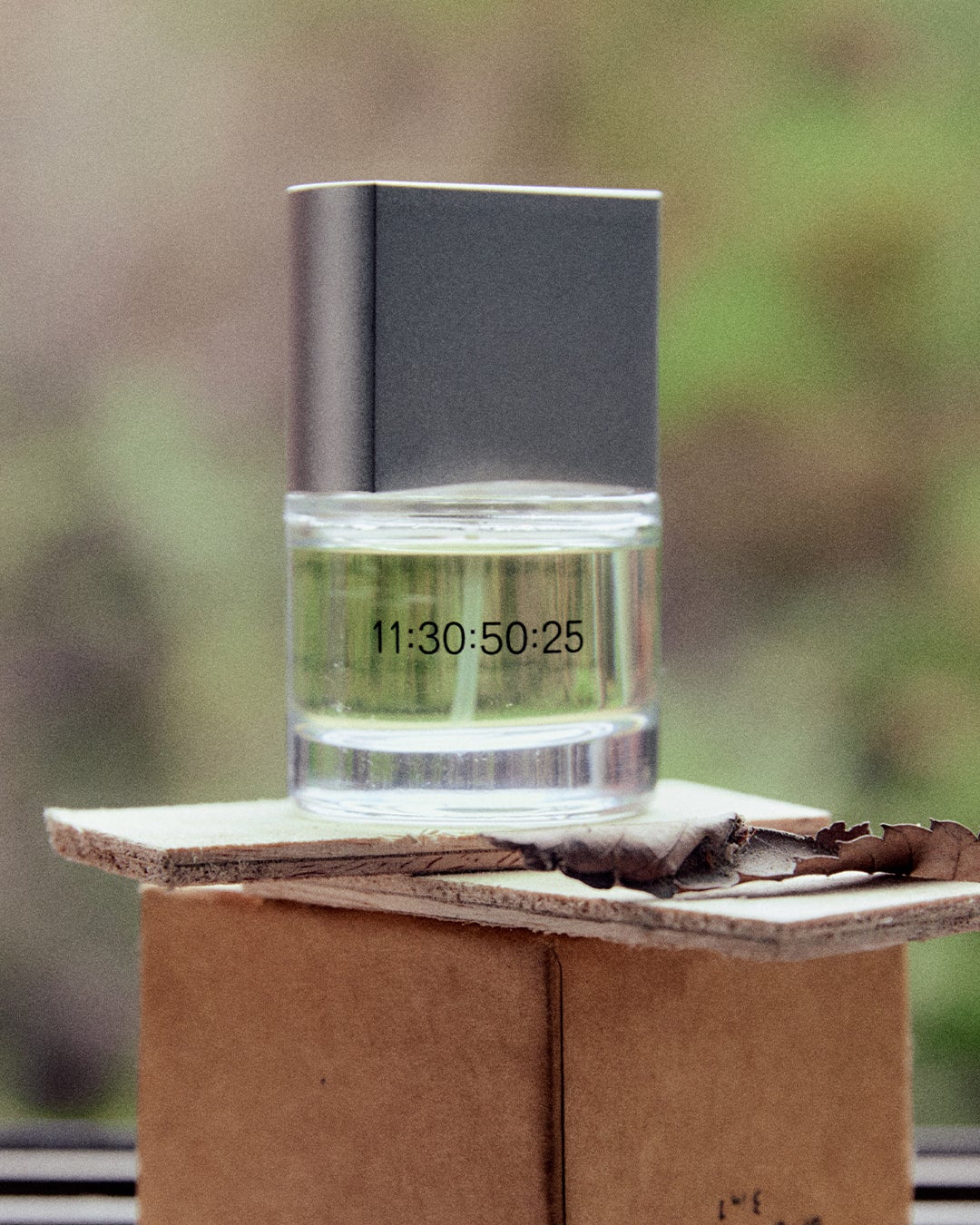 POINTTWOFIVE・SECOND　人気フレグランス「SILVER LINING」ストーリー映像公開＋オンラインショップ販売開始