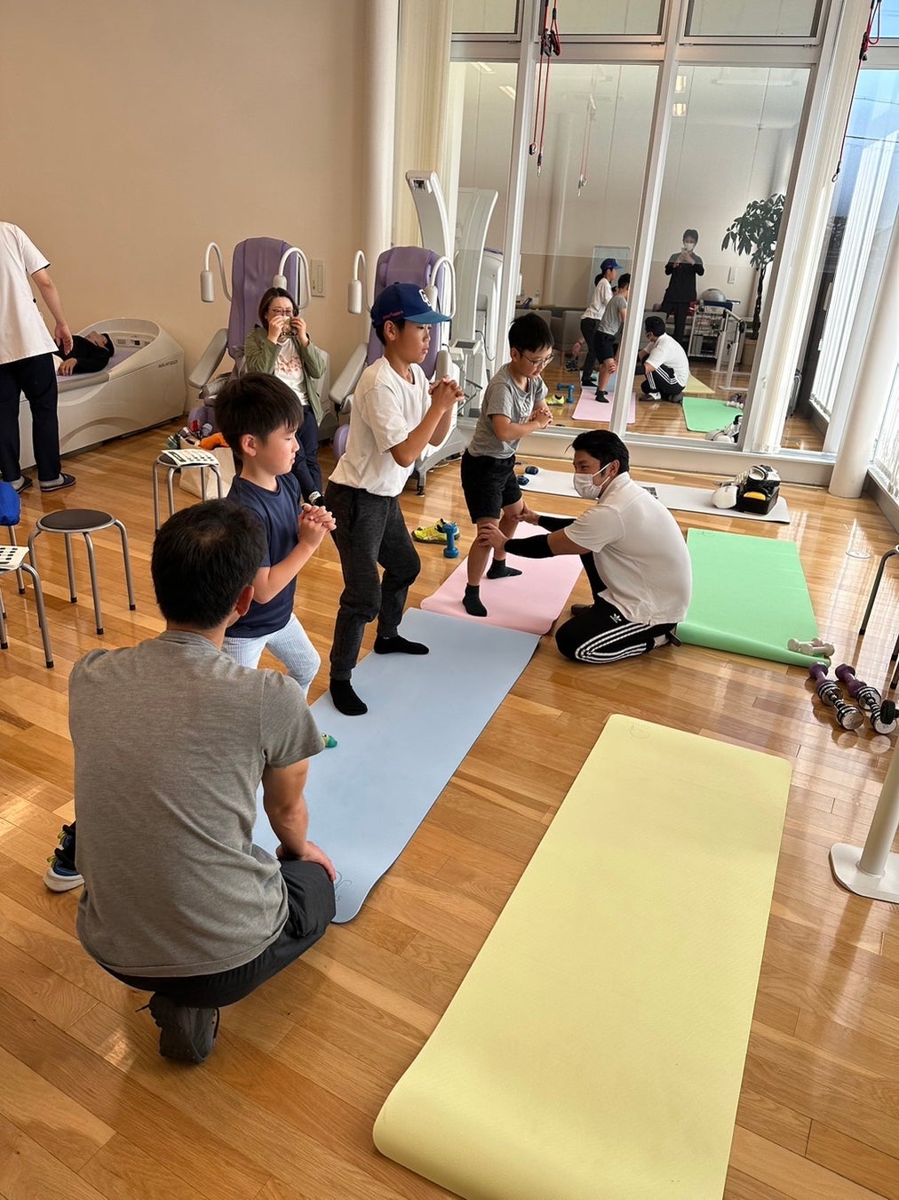 肌周期28日間に合わせて本格アプローチ!弾力感をサポートする近赤外線美顔器「ANLAN LUMINA-R(ルミナ アール)」