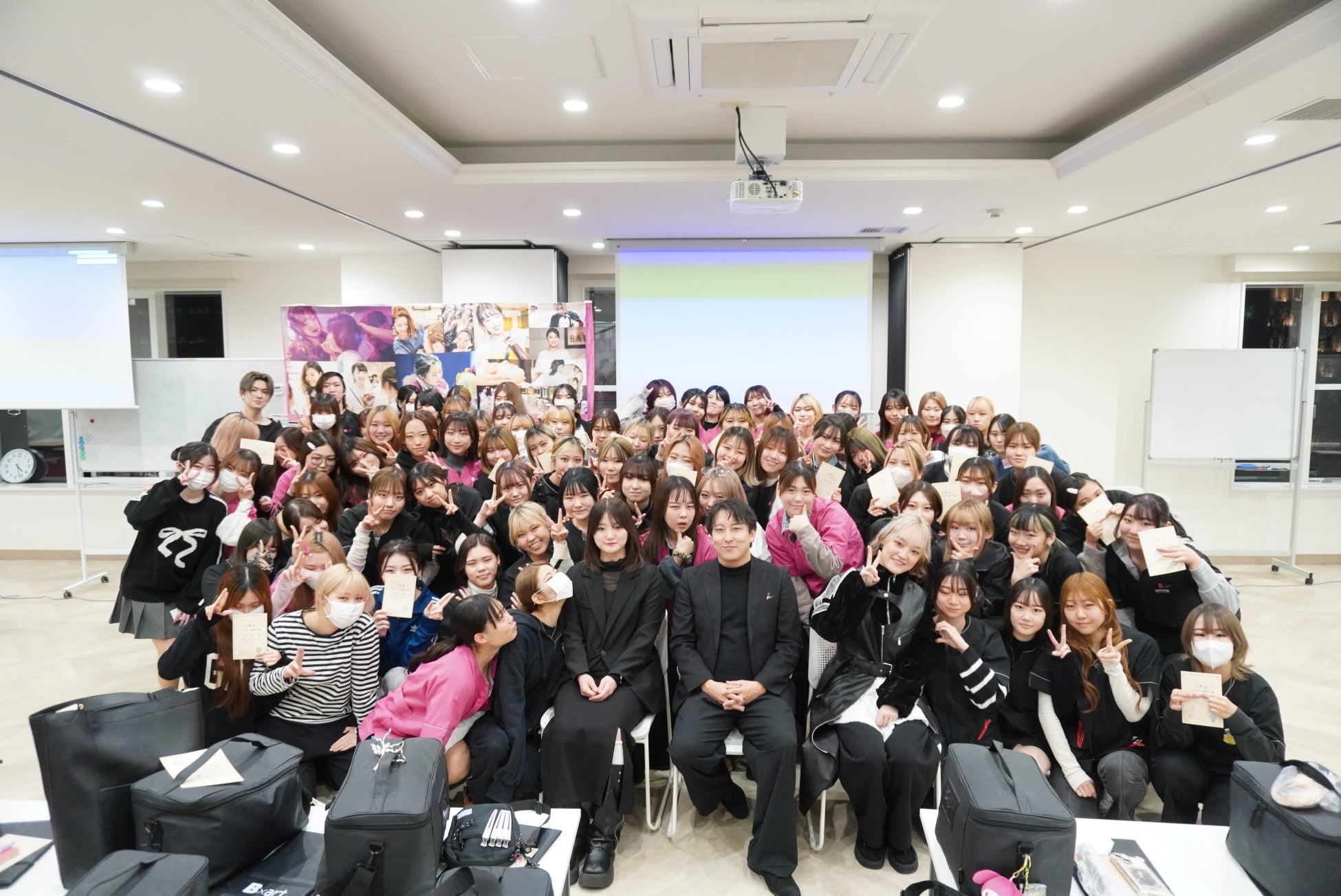 メンズメイク検定：2級団体受験プログラムを実施