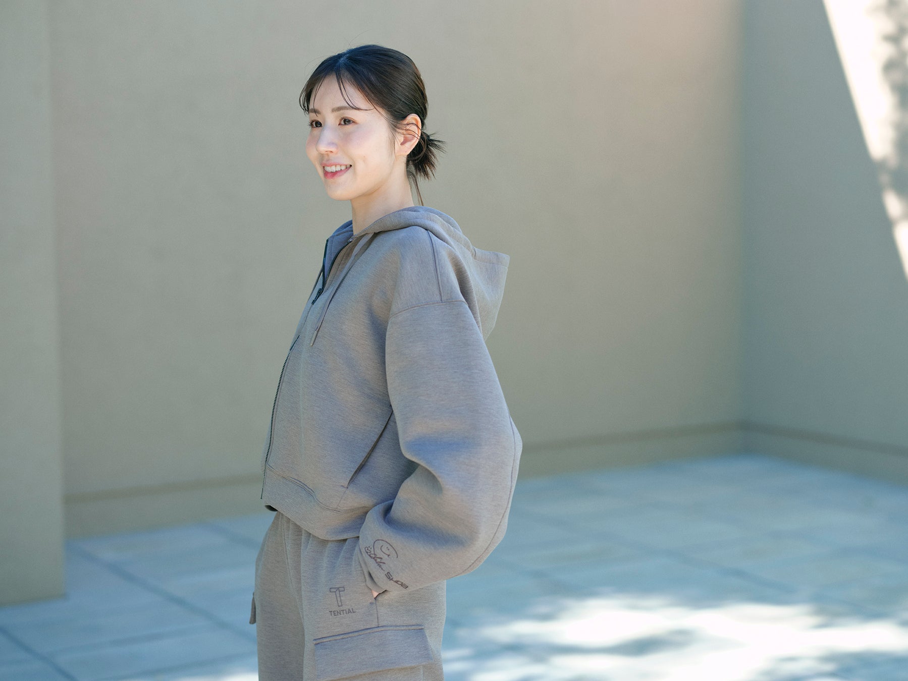 バドミントン 志田千陽選手がデザインを監修。オフシーン彩るリカバリーウェアを12月17日（水）より販売開始