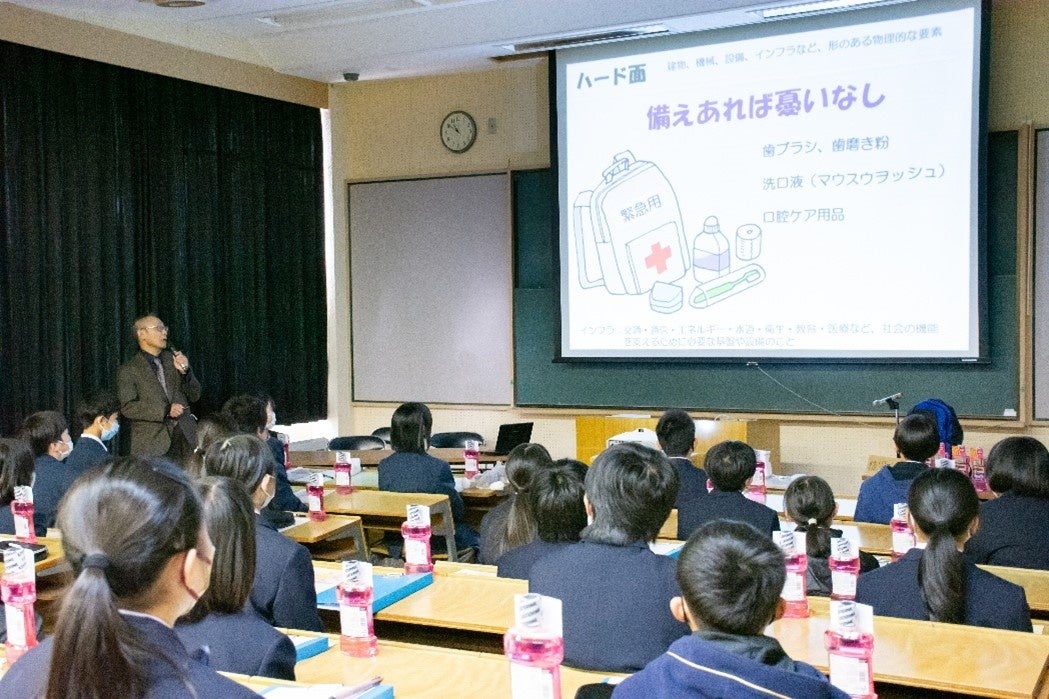 大切な人の瞳を輝かせる! ドクター・フィッシャー クリスマスキャンペーン実施!