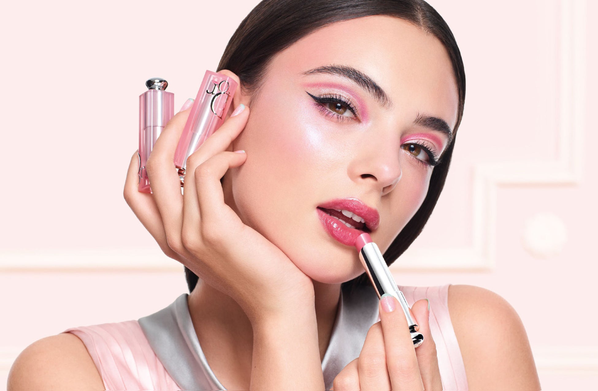 スイーツのようにポップな色彩と輝き。スプリング コレクション 2026〈ウルトラ グロウ〉