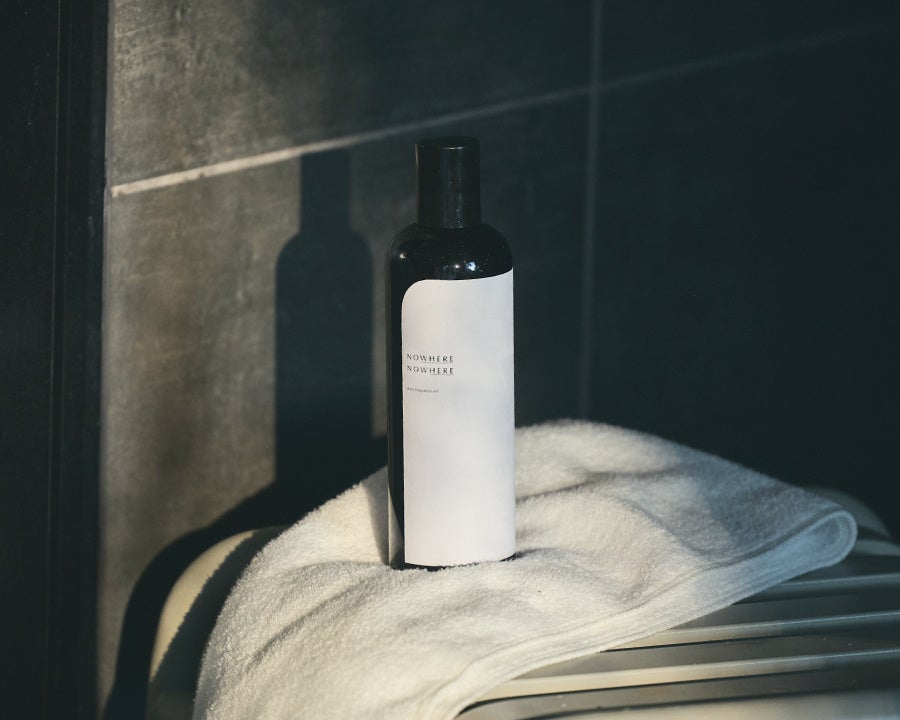 フレグランスブランド【NOWHERE NOWHERE】バスタイムを香りで包み込む「バスフレグランスオイル」を発売
