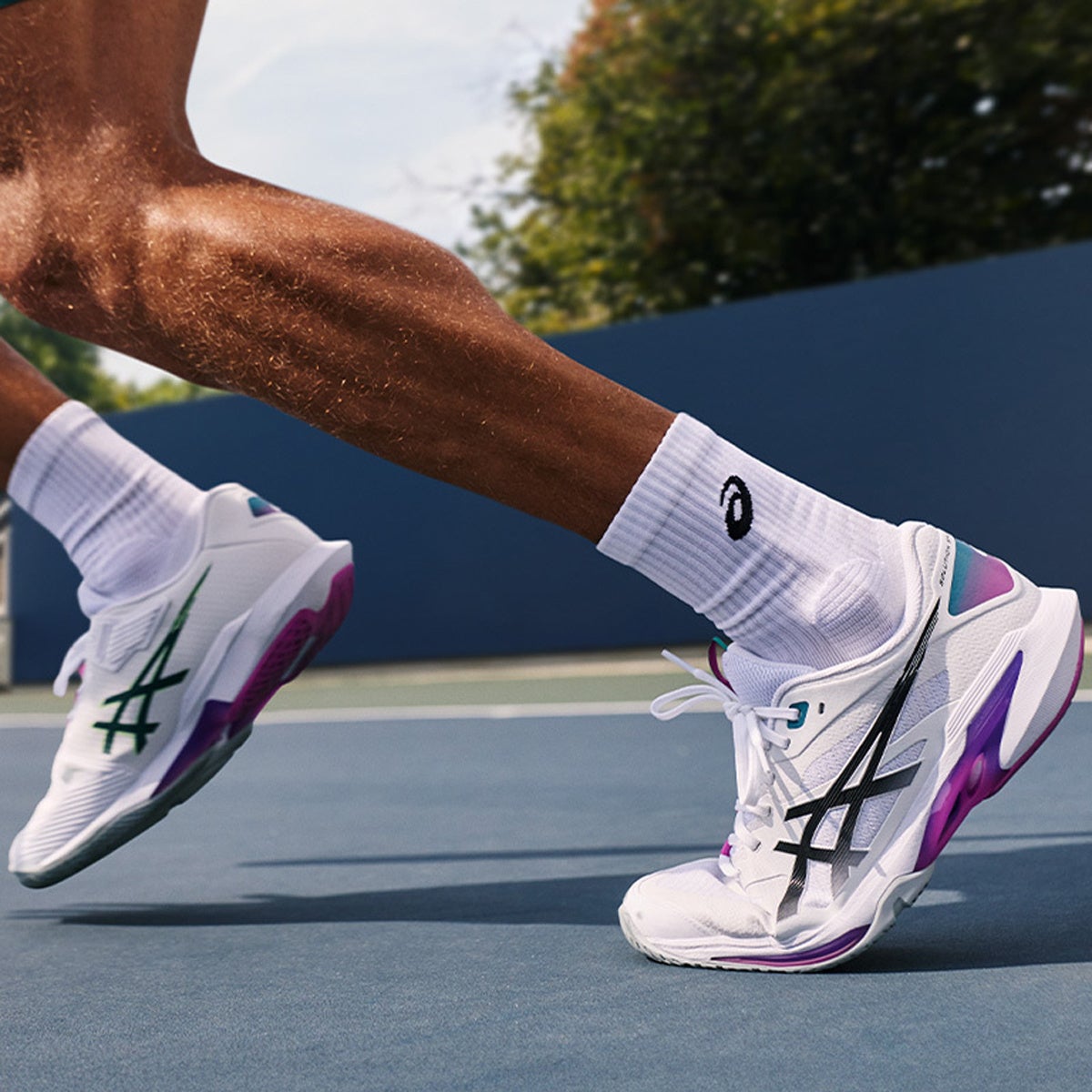 スピードと俊敏性を求めるプレーヤーに向けて開発したテニスシューズ「SOLUTION SPEED FF 4」を発売