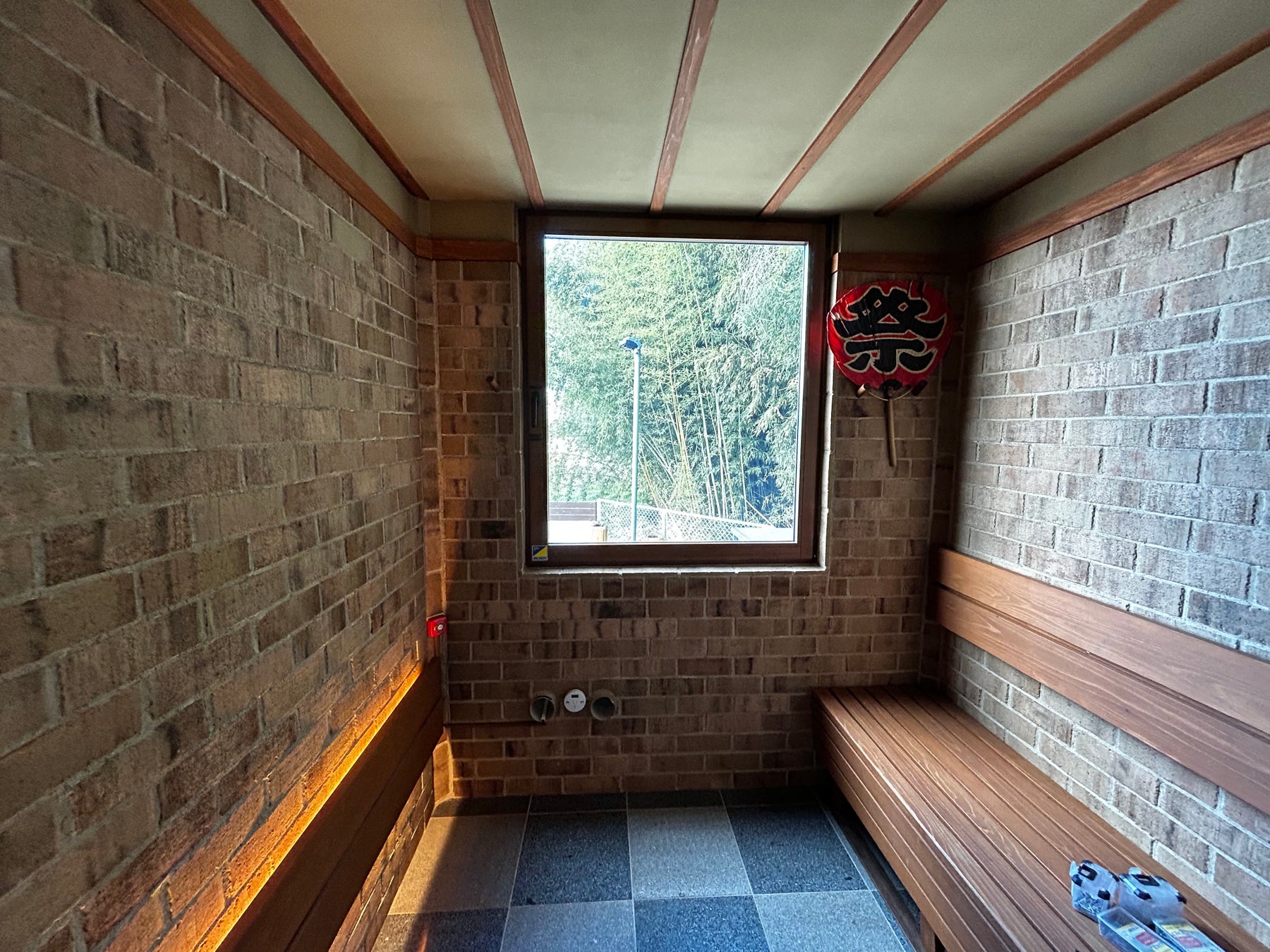 完全貸切型グランピングリゾートにおける貸切サウナ安全基準を策定・公開 THE W Relax Garden Resort（群馬・前橋）、一酸化炭素濃度検知×常時空気循環×ALSOK1分駆付け体制を整備