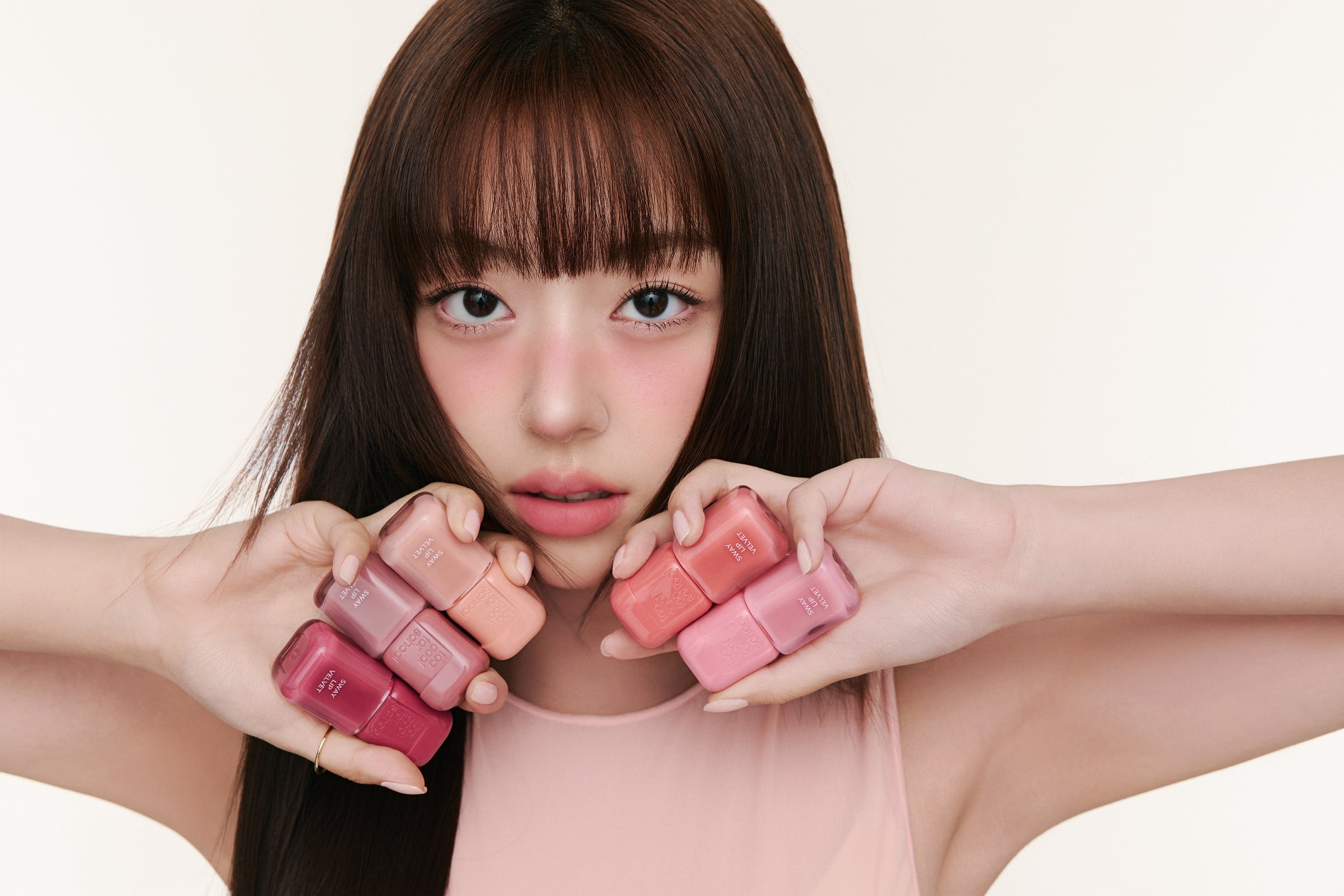 韓国発コスメブランド「too cool for school」／マットなのに乾燥しない！すべすべに仕上がる新感覚のベルベットリップ「スウェイリップベルベット」日本オフライン店舗に初上陸