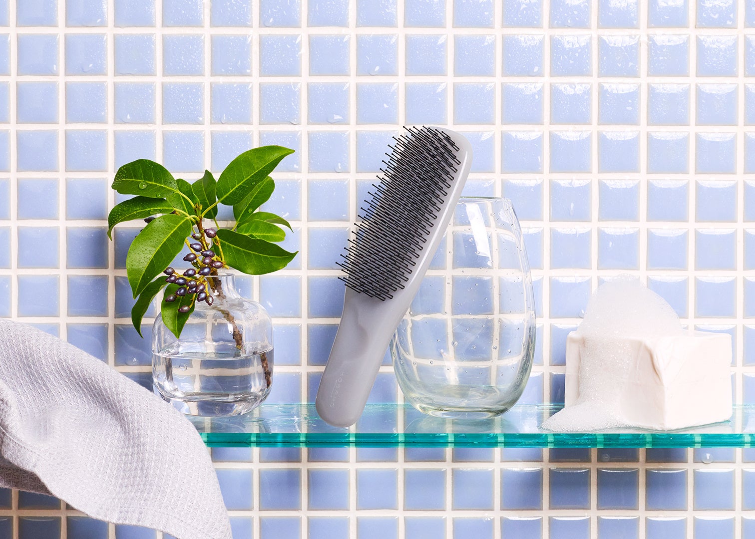 ビューティーツールブランド〈KOBAKO〉ヘアスムースブラシ（インバス）