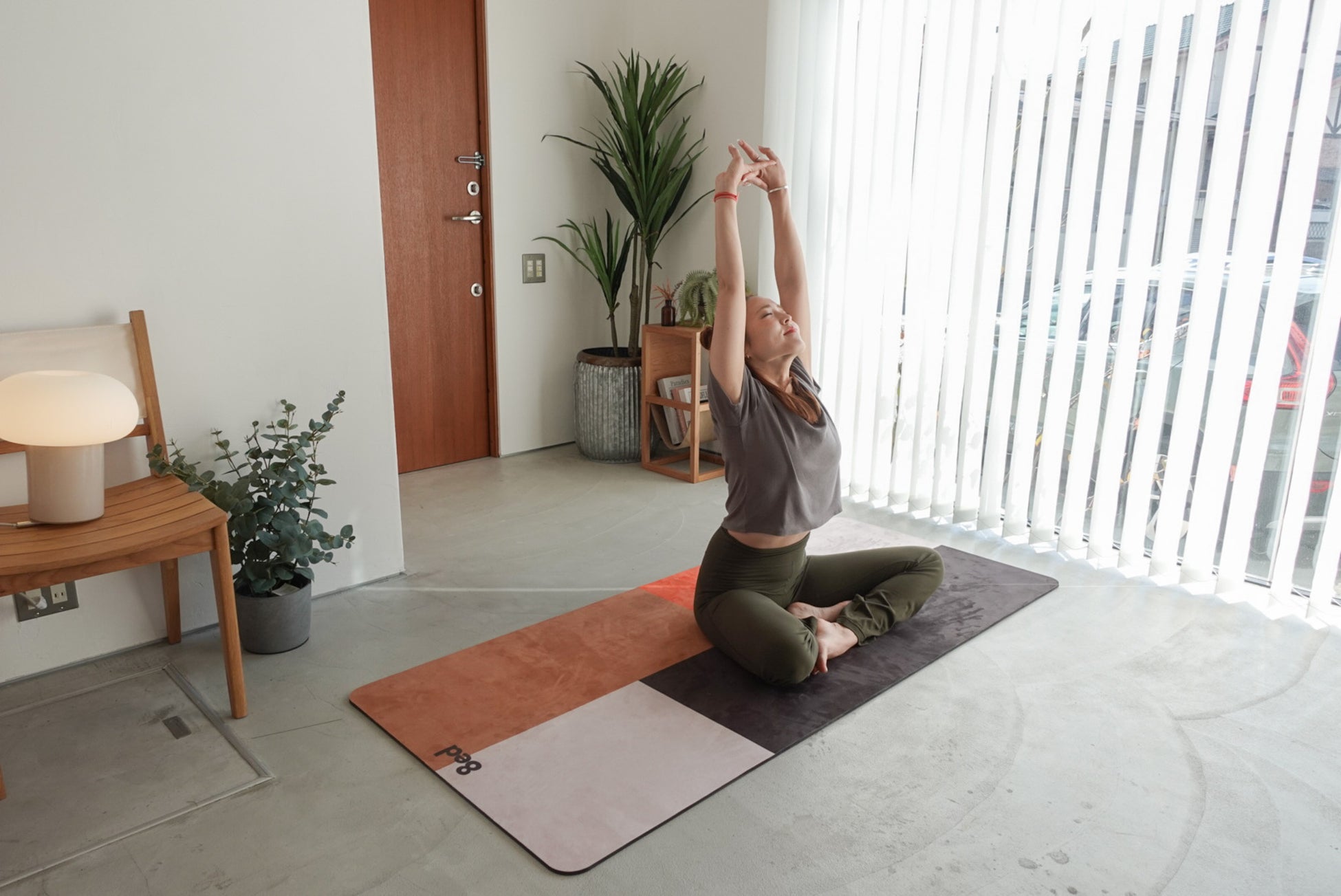 【新発売】お客様の声から生まれた“敷きっぱなし”の新提案。8ed Studio、ストレッチマットのワイドサイズ（80cm）を発売