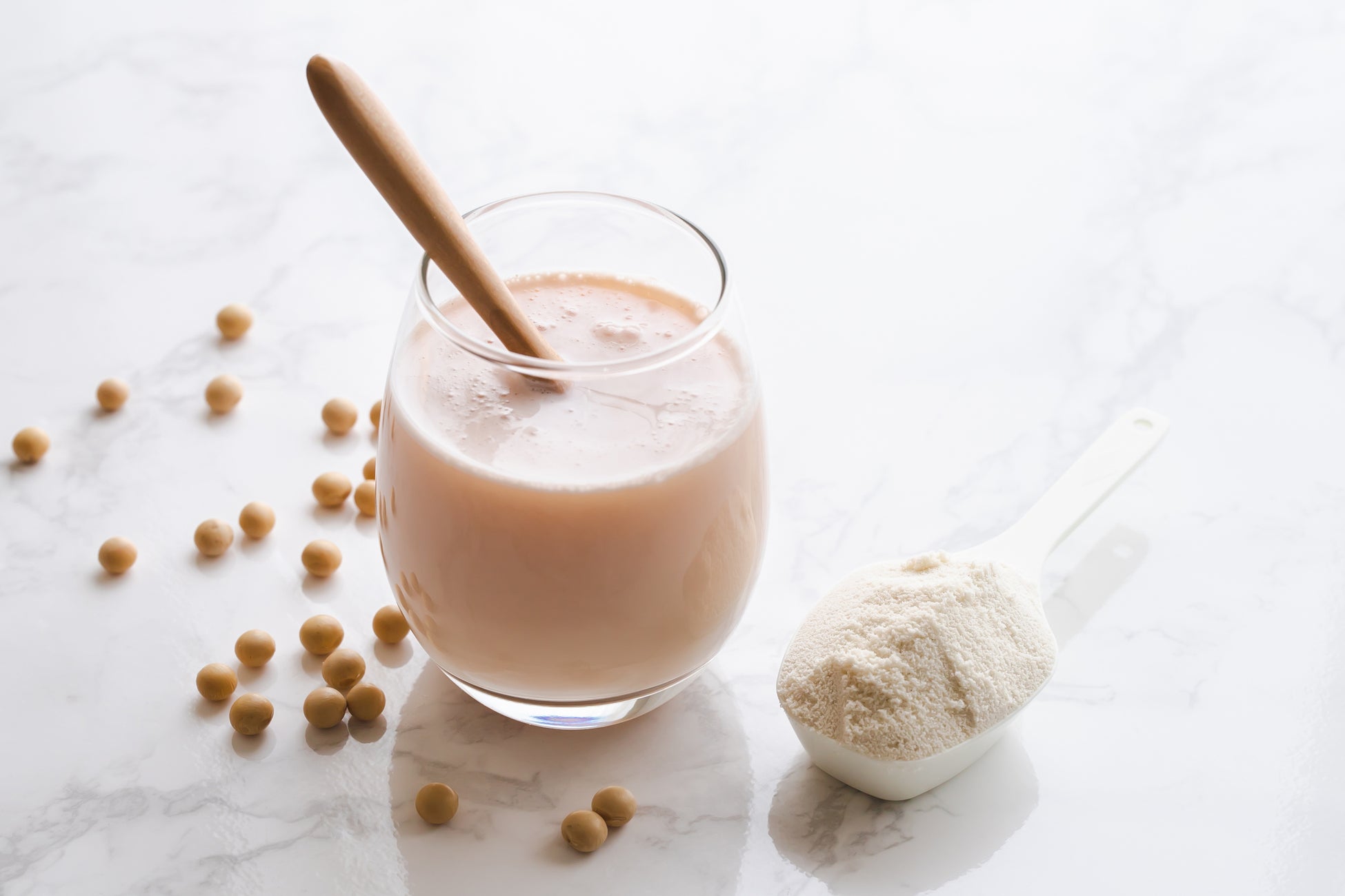 妊活ブランドのノウハウを結集。酪酸菌配合の「完全栄養食×菌活ソイプロテイン」が新発売