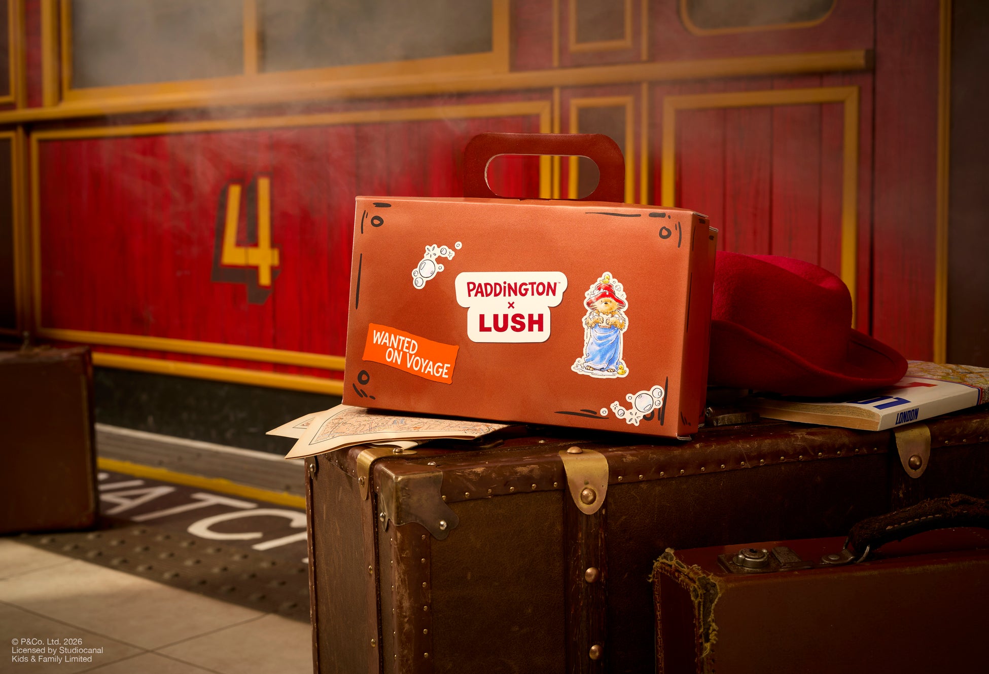 ＜Lush x Paddington™＞マーマレードサンドイッチを持って、バスタイムの冒険の準備を。ラッシュとくまのパディントン™の初コラボレーション！