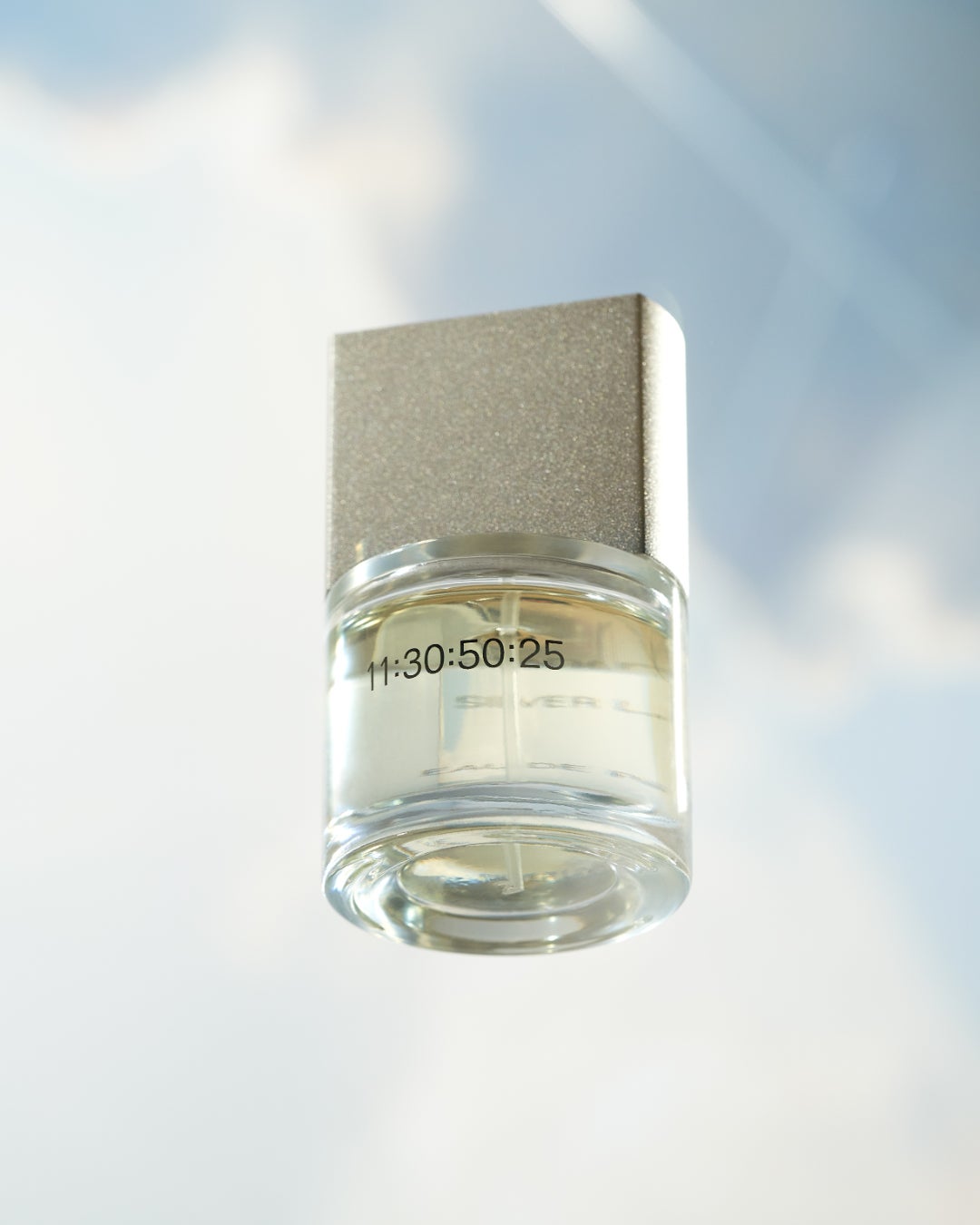 POINTTWOFIVE・SECOND プレゼントに選ばれる、男性にも人気なフレグランス紹介