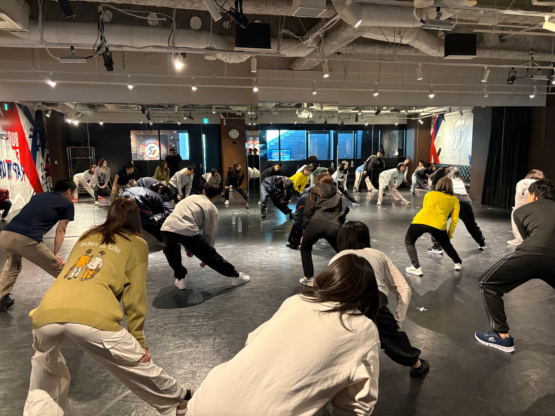 【イベントレポート】社員の健康を“プロダンサー”が後押しチェンジHD、D.LEAGUE所属「CHANGE RAPTURES」選手の無料レッスンを福利厚生に