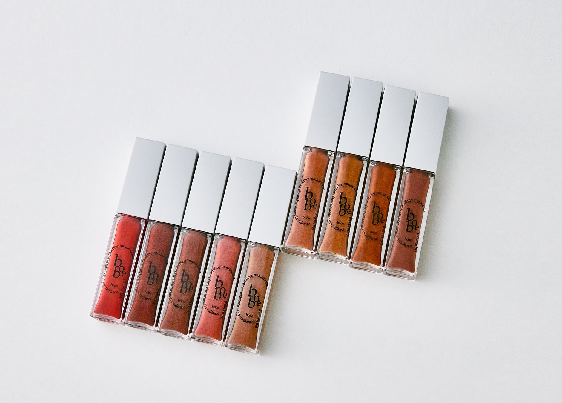 ビューティーブランド「bobe（ボウブ）」から “ひと塗りで、自分がもっと好きになる” マットリキッドルージュの人気色が待望の復刻！