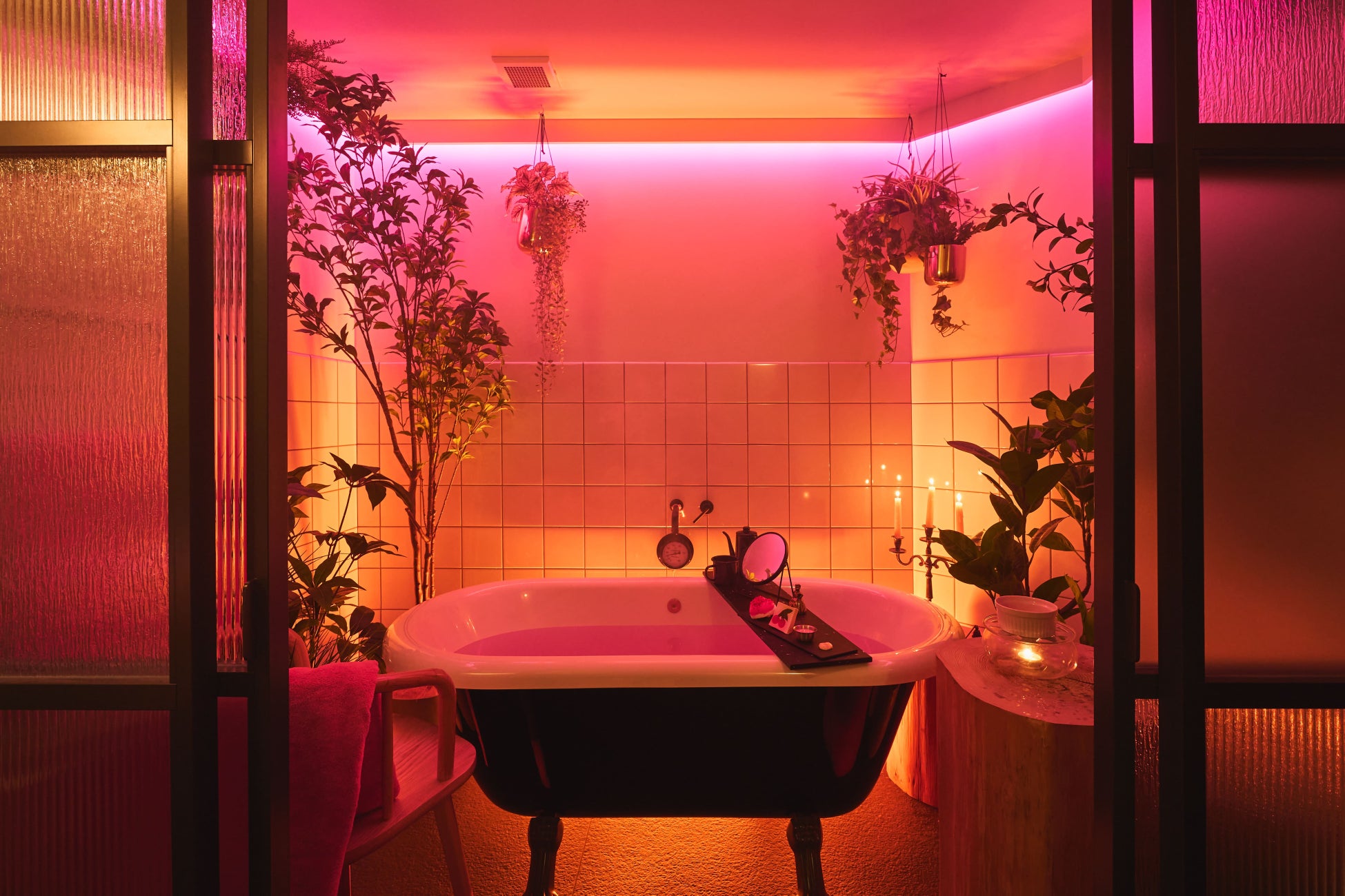 2026年3月9日(月) 新発売。24時間*¹くずれない！高密着*²UVプライマーに新色2色が登場。