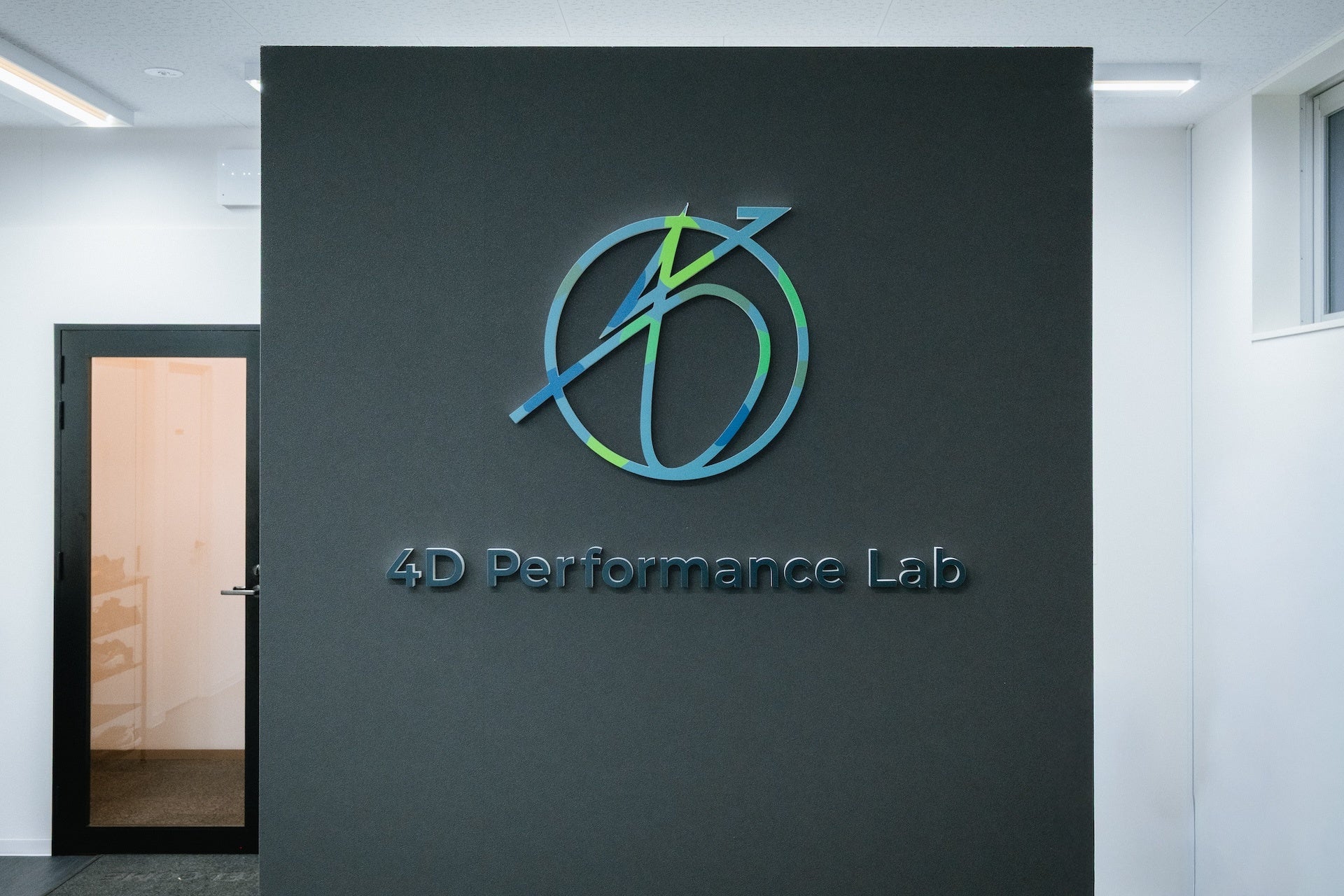 【東京・田町】マシンメーカー4D-Stretch、初の直営ジム「4D Performance Lab」を開設