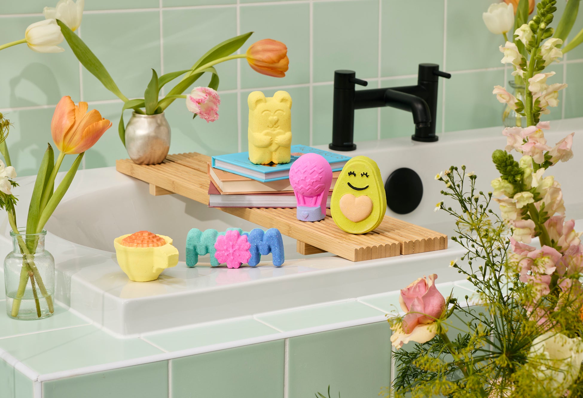 ＜ナチュラルコスメブランドLUSH＞「ありがとう」を、花々の香りにのせて。母の日限定のバスアイテムなど全36種を3月5日（木）より発売